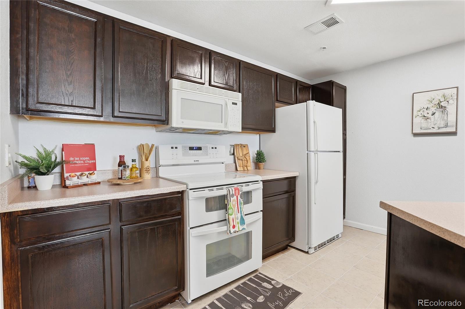 MLS Image #23 for 5703 n gibralter way,aurora, Colorado