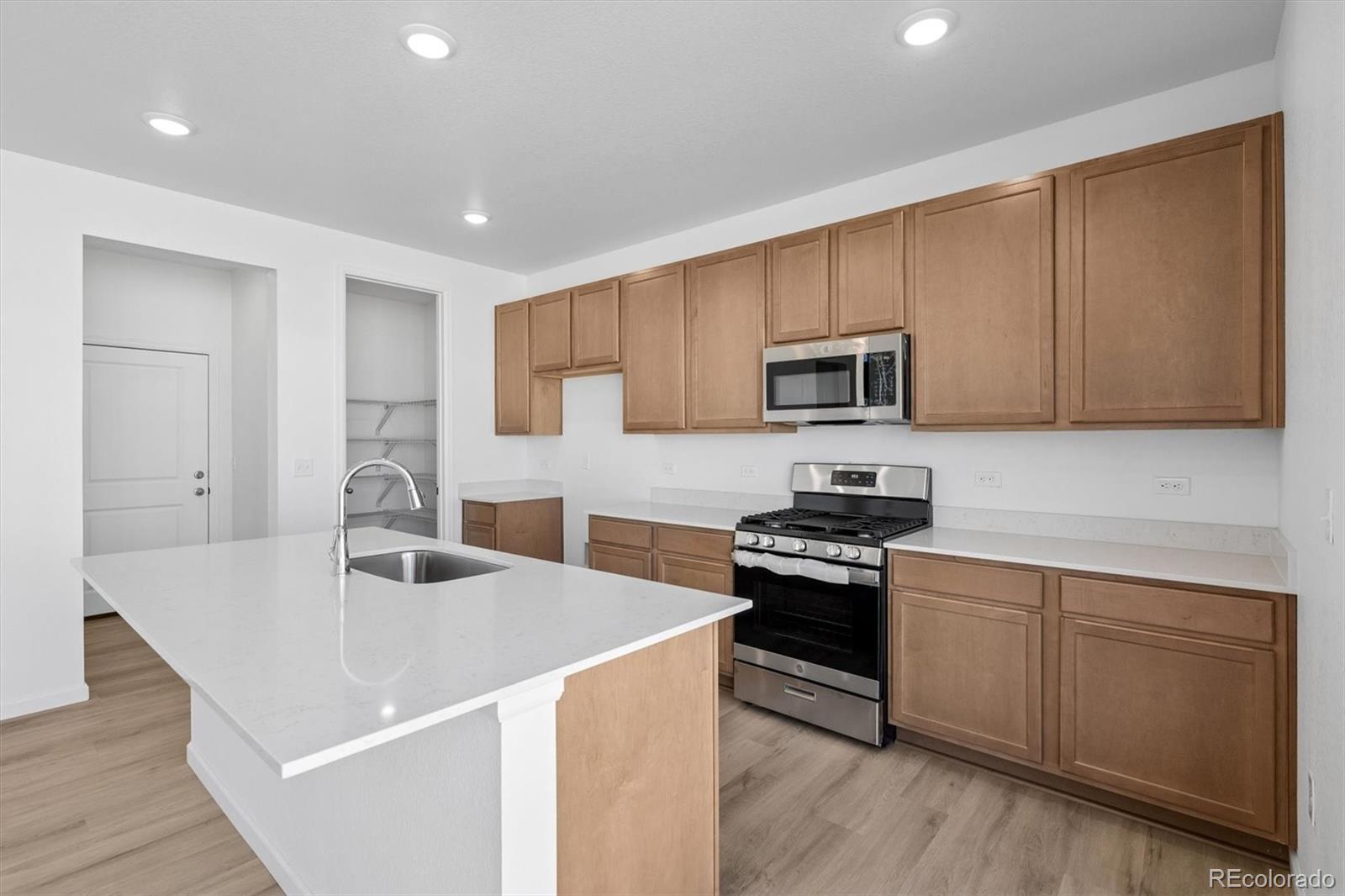 MLS Image #7 for 313  spruce street,keenesburg, Colorado