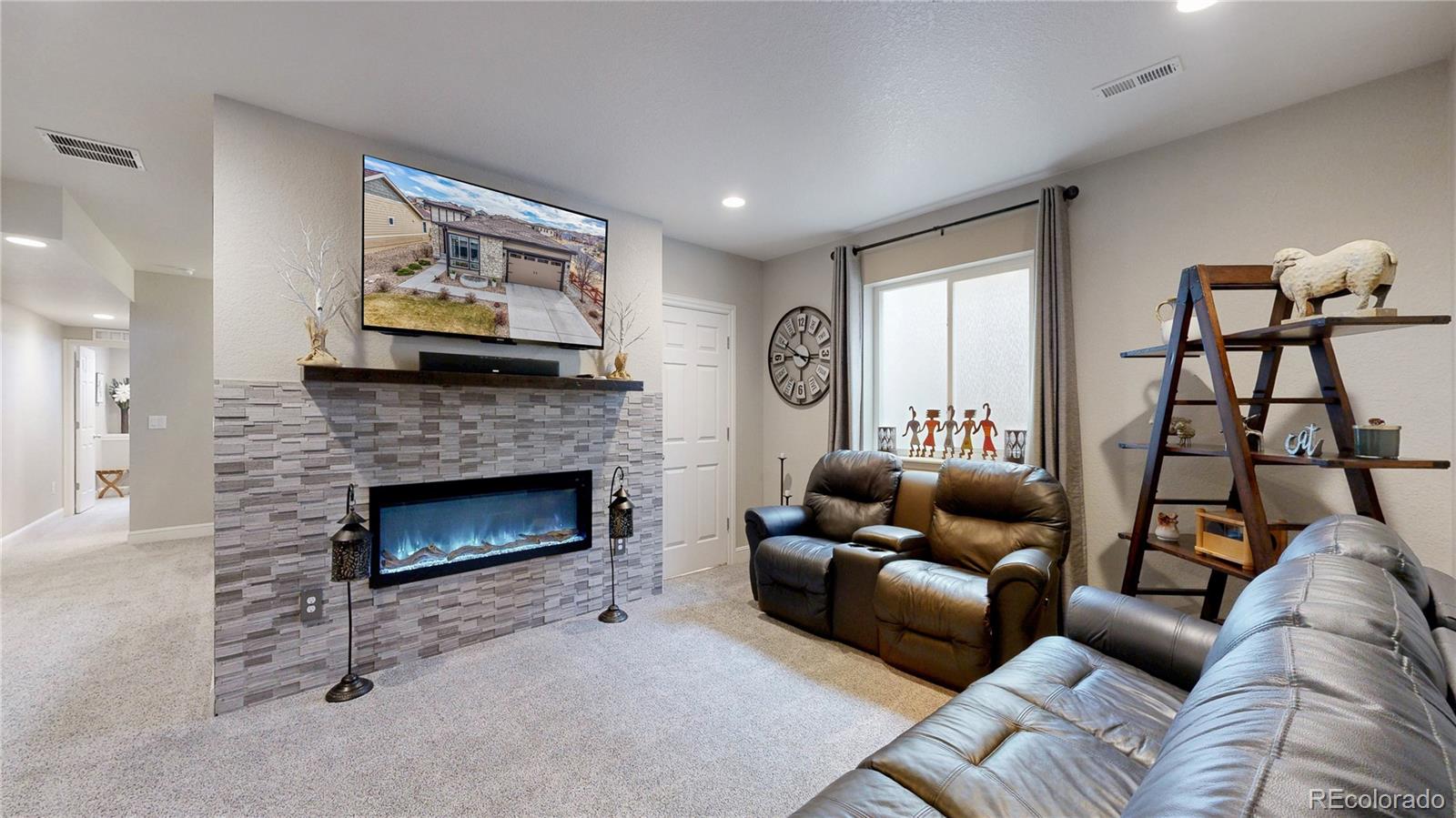 MLS Image #19 for 12346  sandstone court,broomfield, Colorado