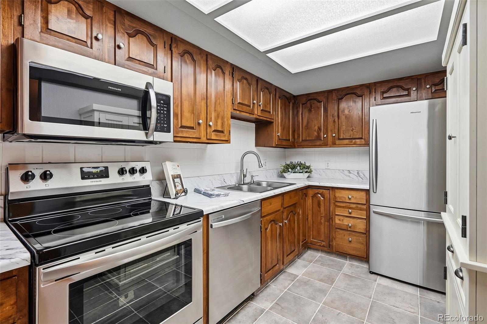 MLS Image #14 for 13961 e marina drive 305,aurora, Colorado