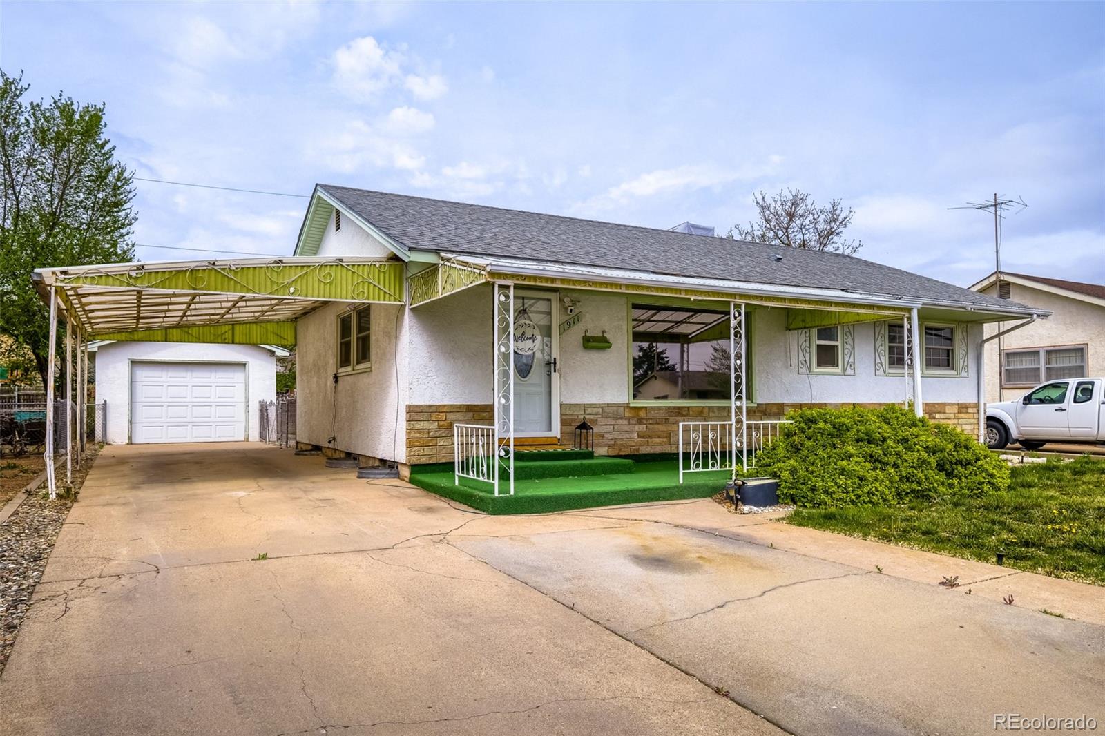 MLS Image #2 for 1911  elmwood lane,pueblo, Colorado