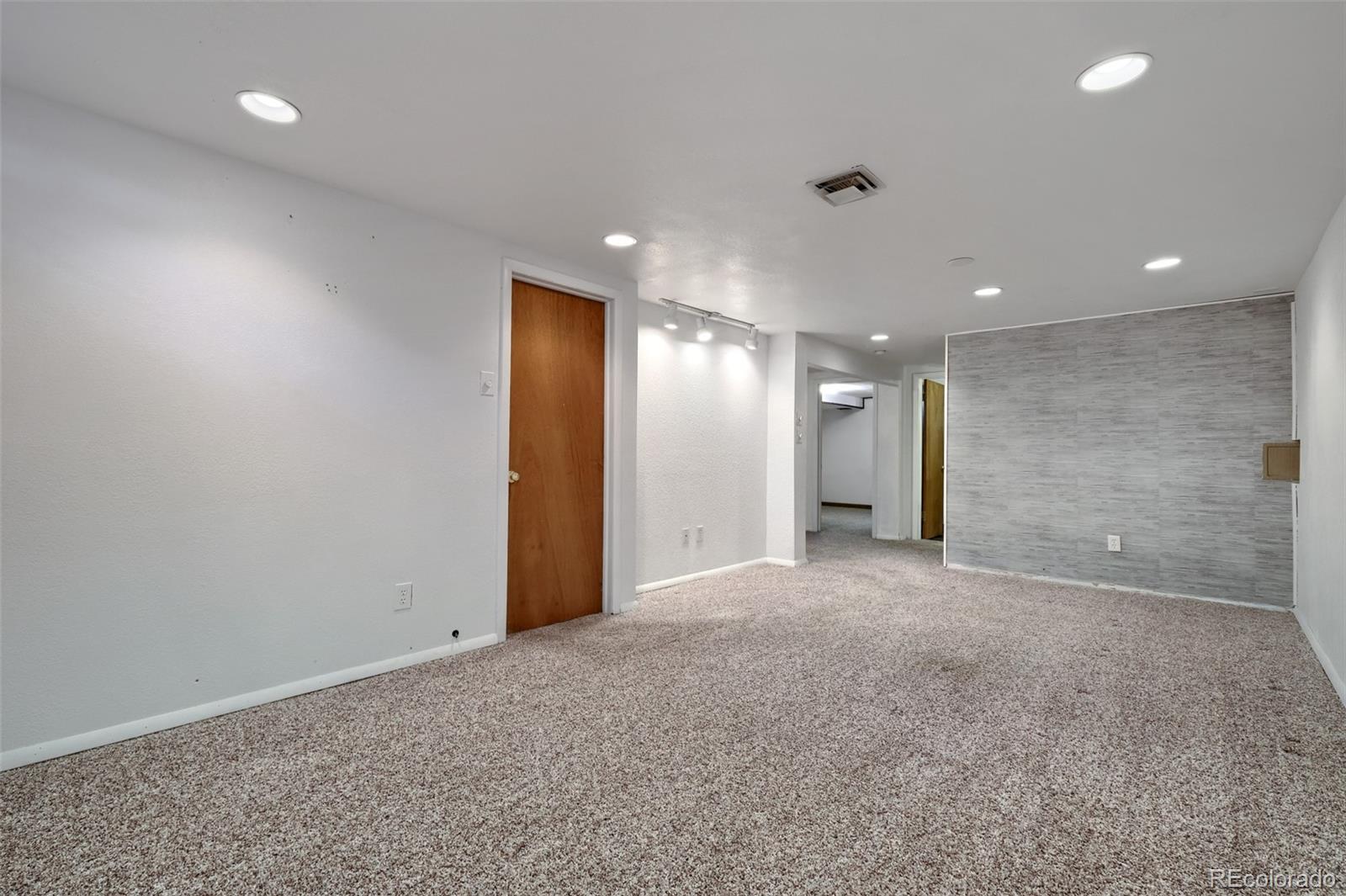 MLS Image #5 for 1911  elmwood lane,pueblo, Colorado