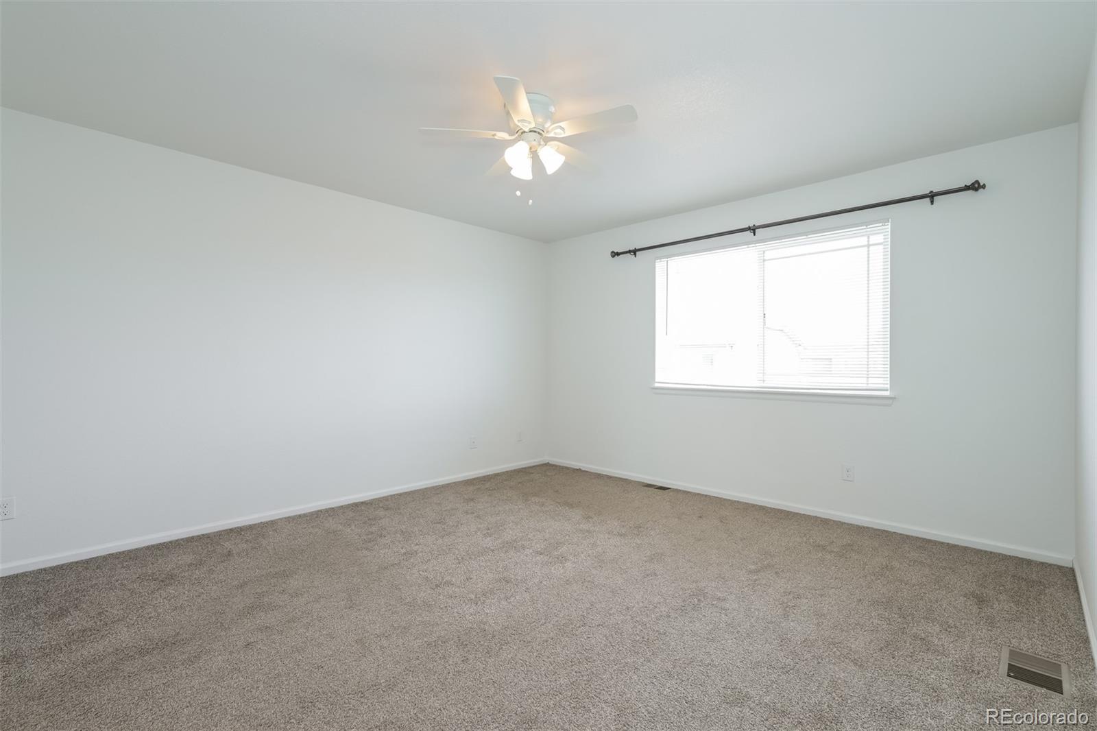 MLS Image #12 for 25605 e maple place,aurora, Colorado