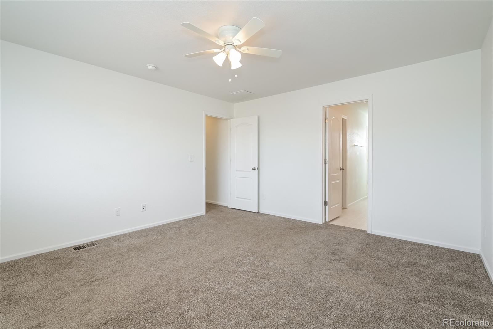 MLS Image #13 for 25605 e maple place,aurora, Colorado