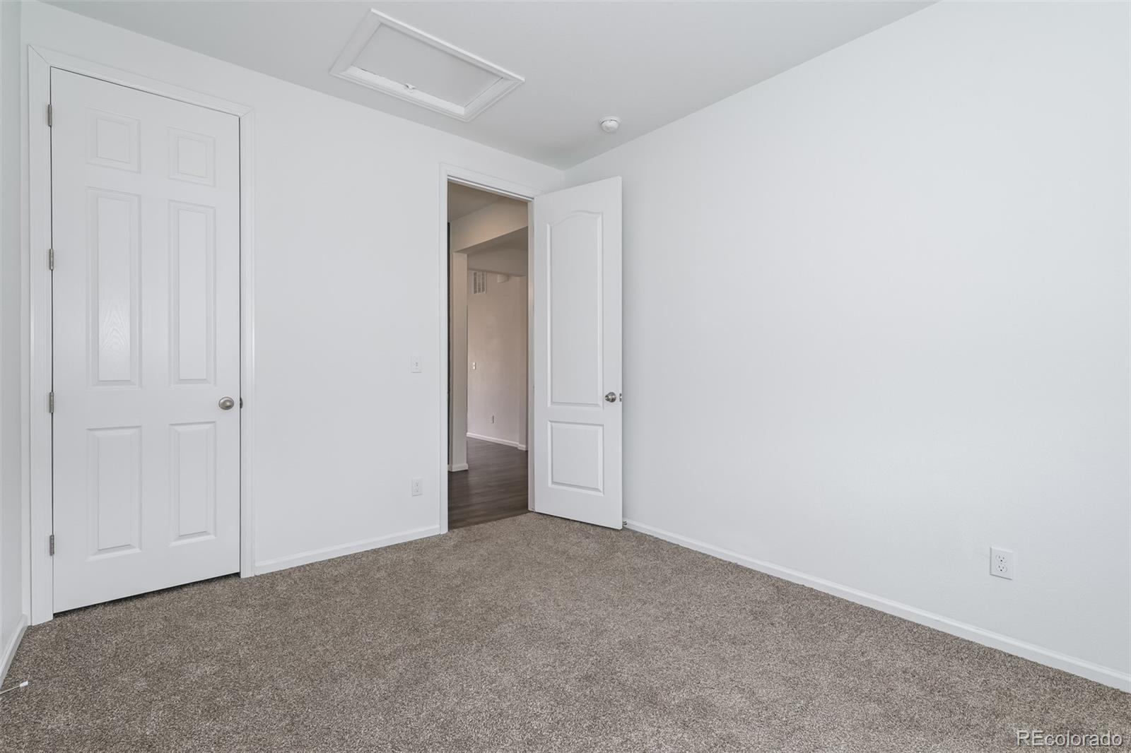 MLS Image #15 for 25605 e maple place,aurora, Colorado