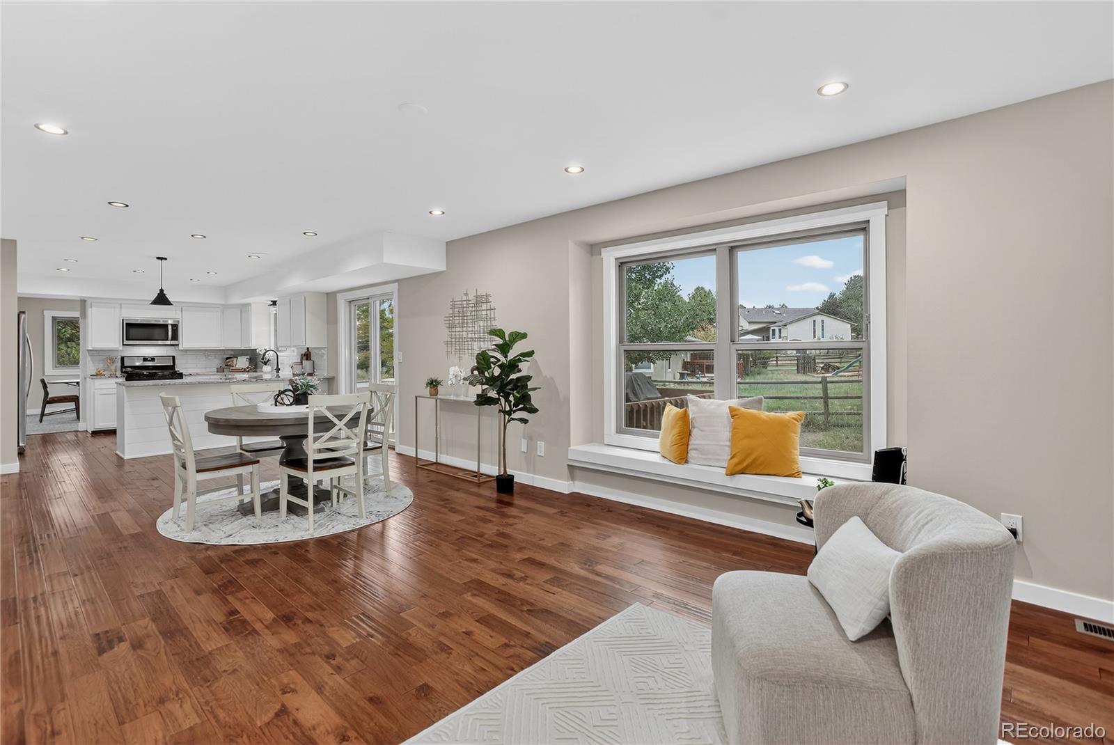 MLS Image #11 for 14785  latrobe drive,colorado springs, Colorado