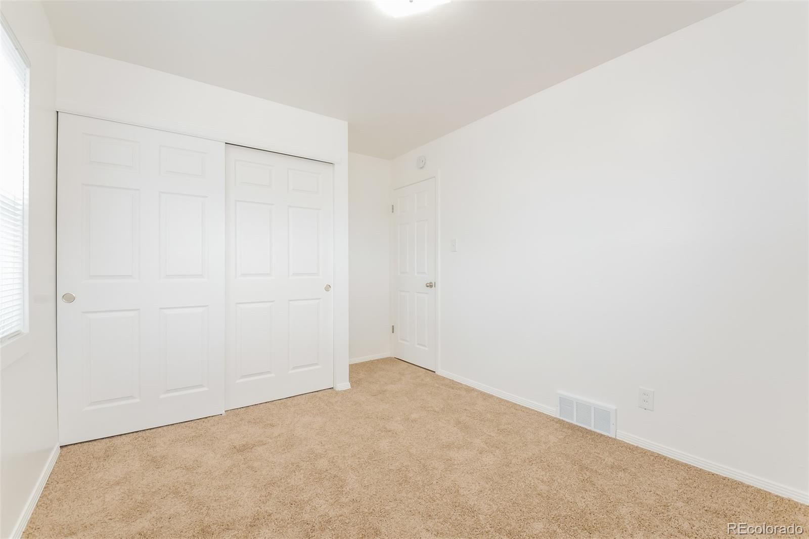 MLS Image #15 for 5661 e amherst avenue,denver, Colorado