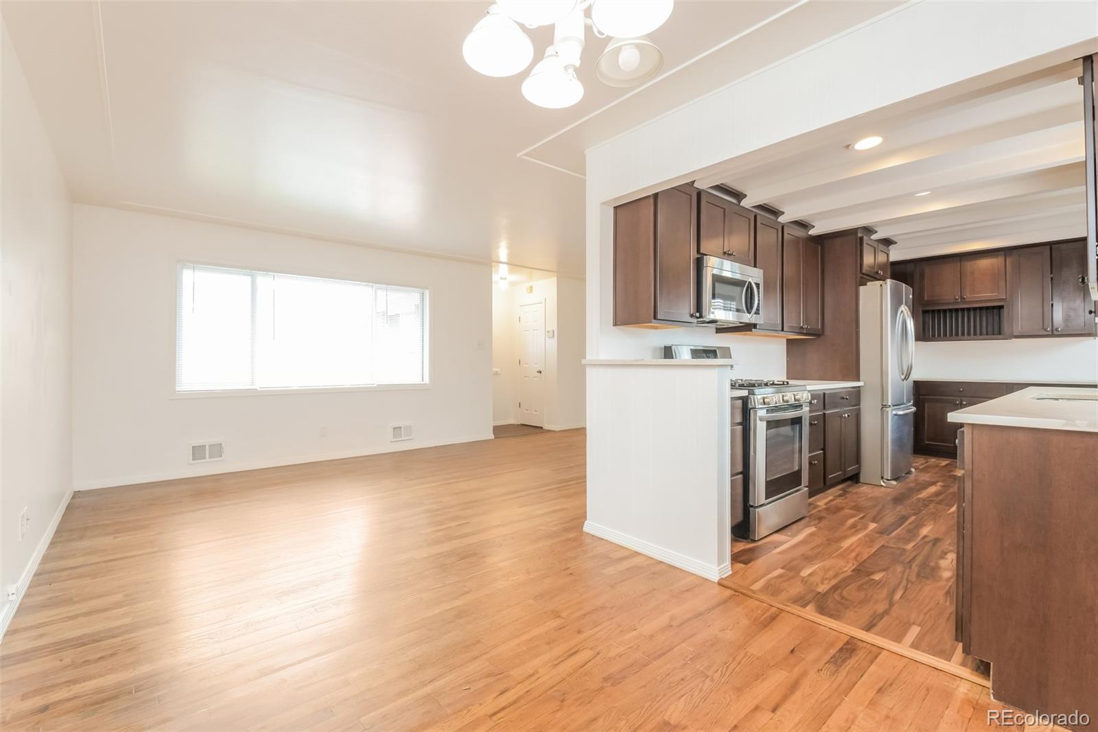 MLS Image #5 for 5661 e amherst avenue,denver, Colorado