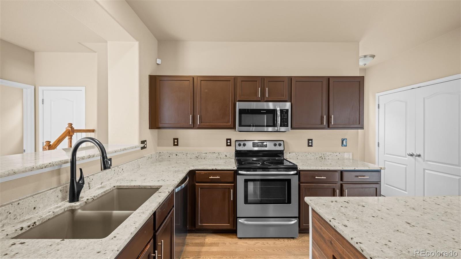 MLS Image #15 for 6426  silverwind circle,colorado springs, Colorado