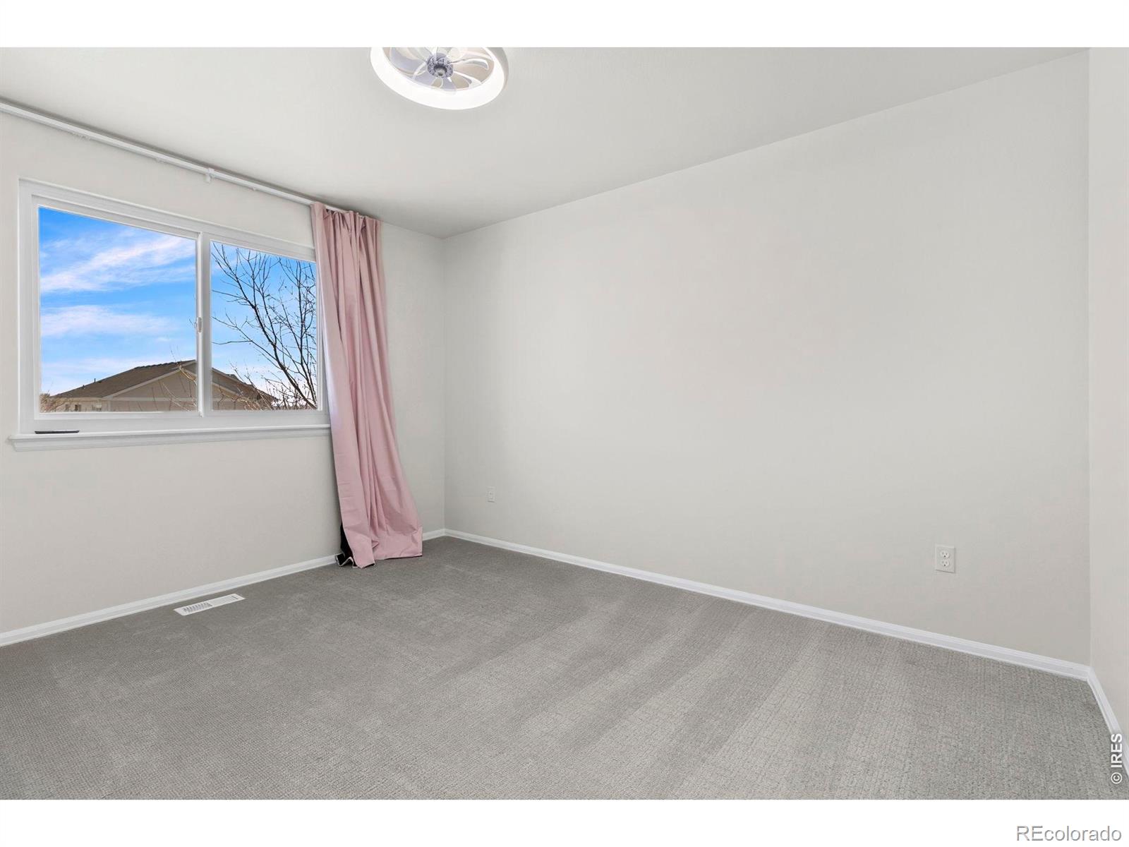 MLS Image #11 for 154  sycamore avenue,johnstown, Colorado