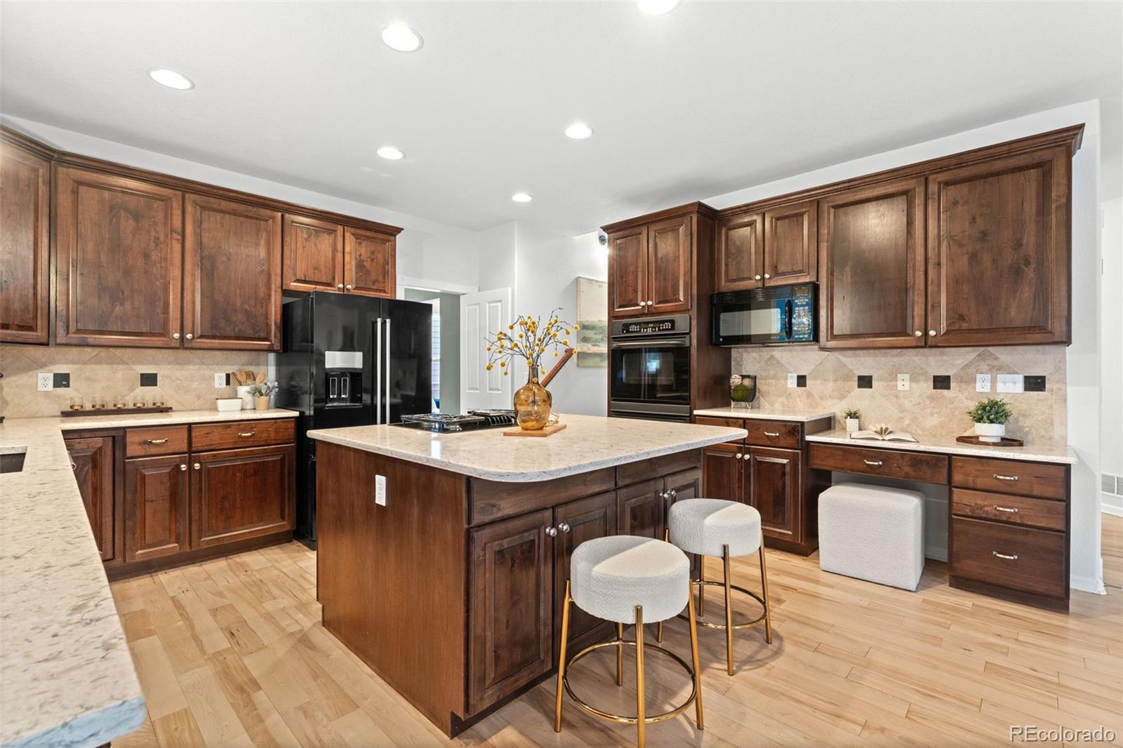 MLS Image #13 for 10683  amesbury way,highlands ranch, Colorado