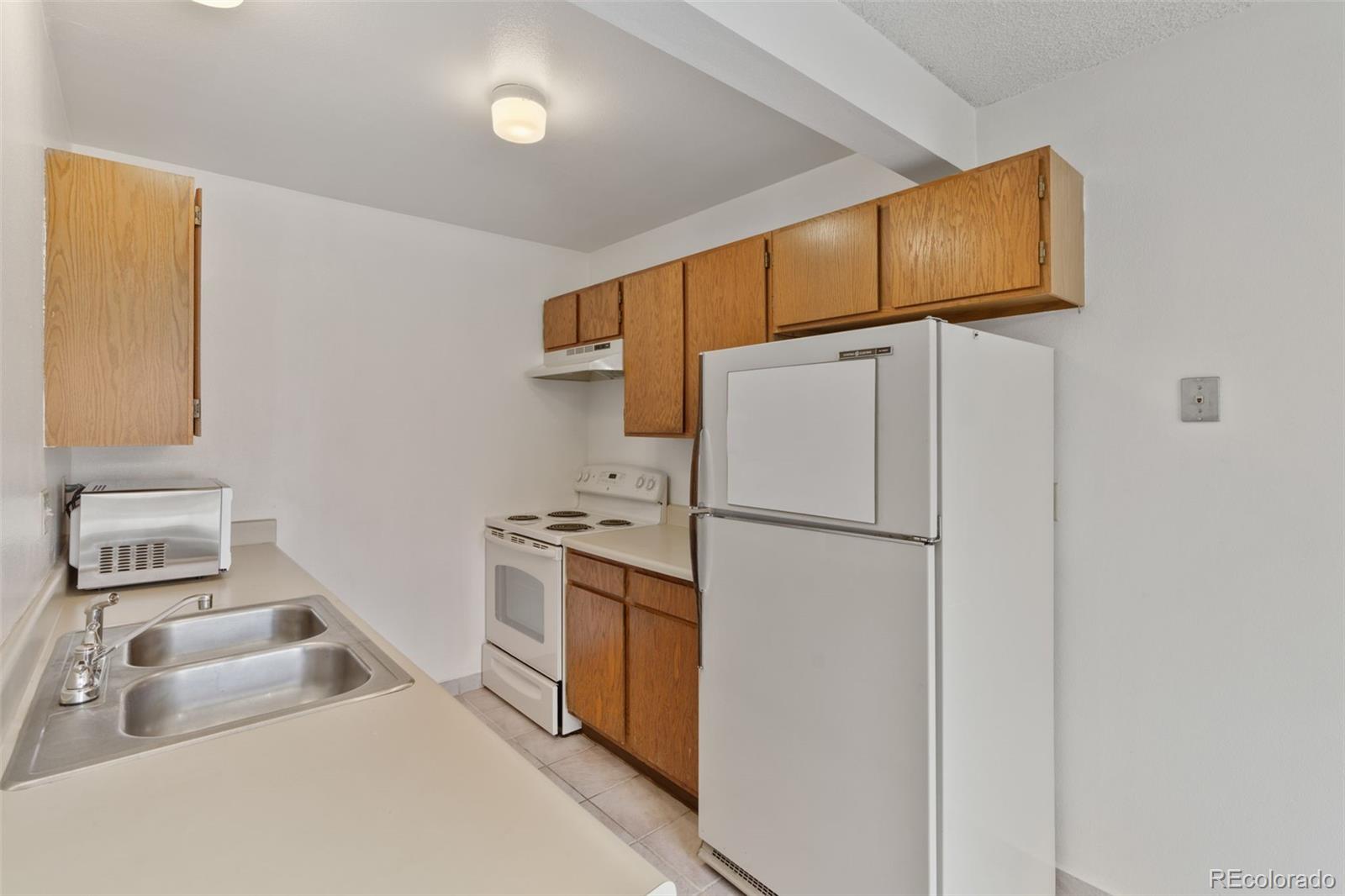 MLS Image #3 for 4822  live oak drive ,colorado springs, Colorado