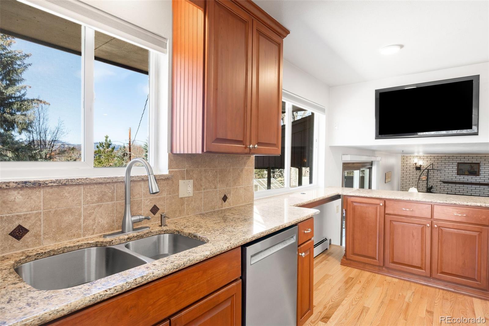 MLS Image #14 for 6823  garland street,arvada, Colorado
