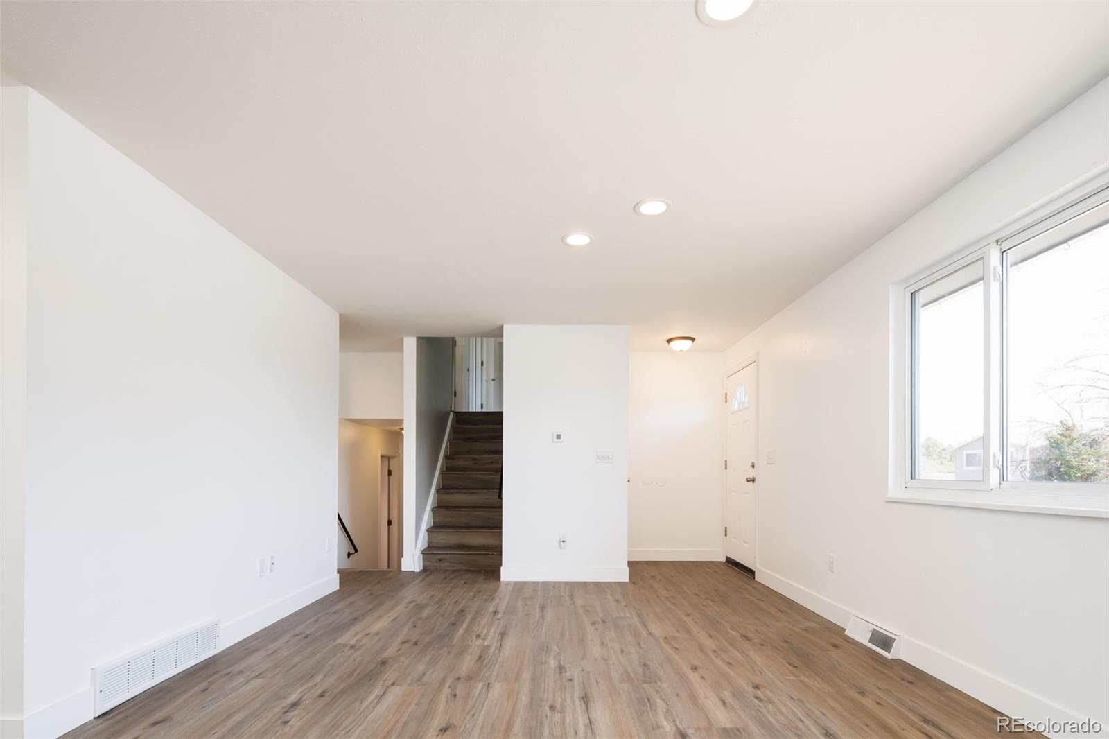 MLS Image #2 for 7237 s pierce court,littleton, Colorado