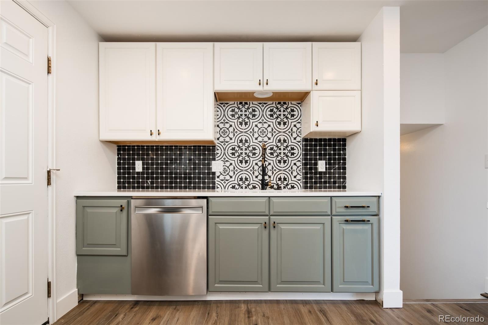 MLS Image #8 for 7237 s pierce court,littleton, Colorado