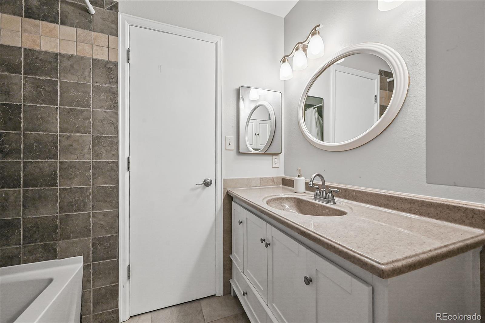 MLS Image #14 for 6958  buckskin drive,littleton, Colorado