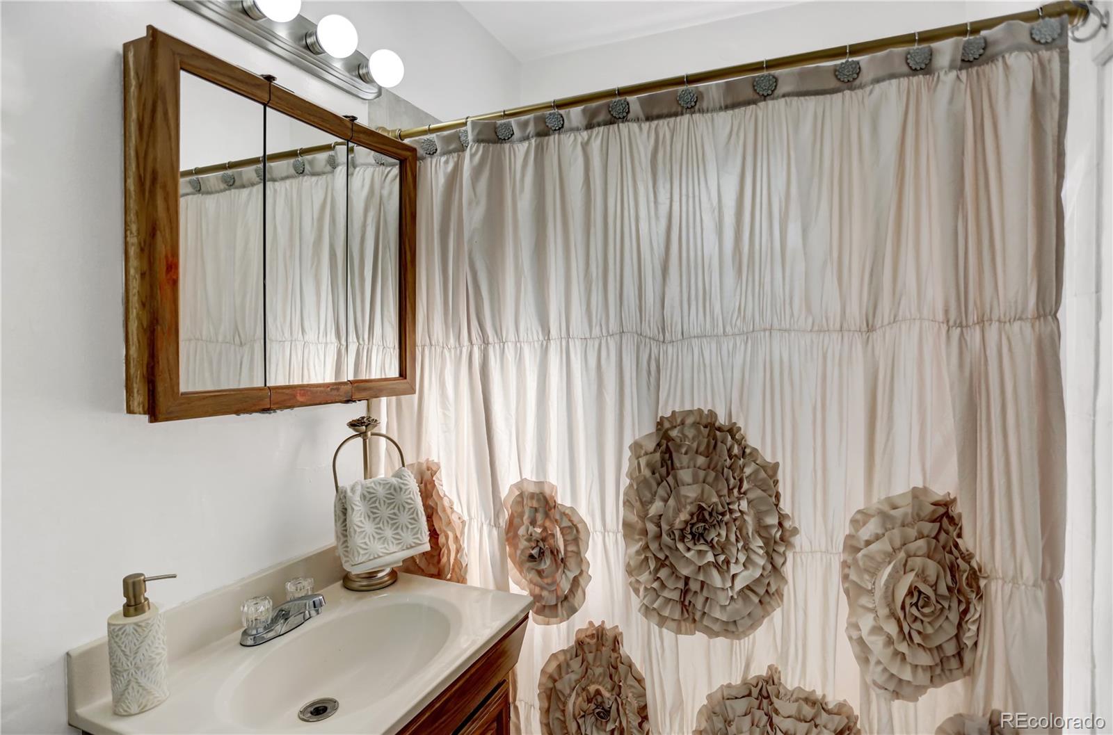 MLS Image #16 for 2860 w irvington place,denver, Colorado