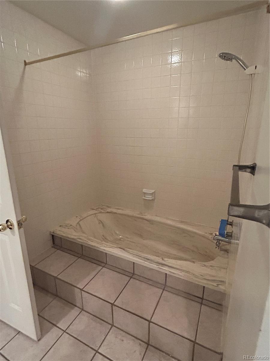MLS Image #13 for 2002 s worchester way ,aurora, Colorado