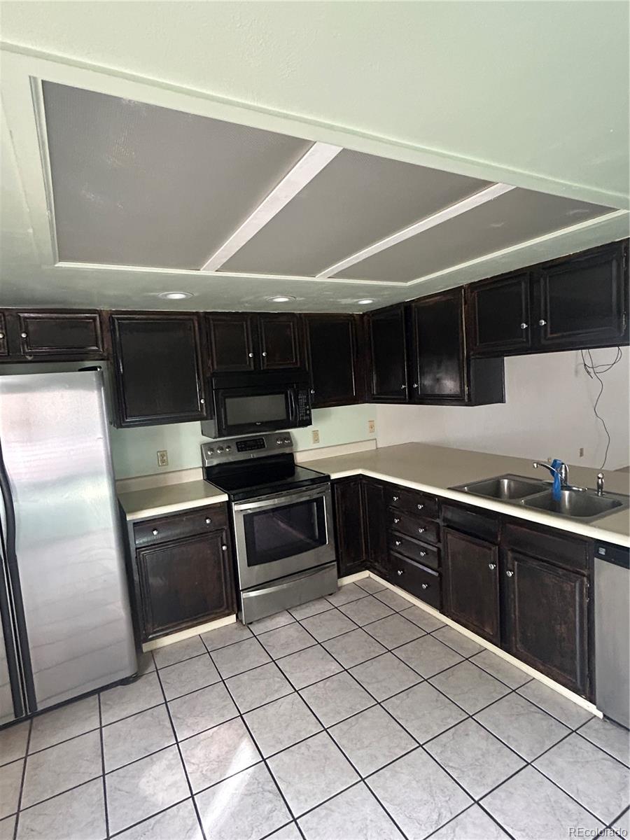 MLS Image #4 for 2002 s worchester way ,aurora, Colorado
