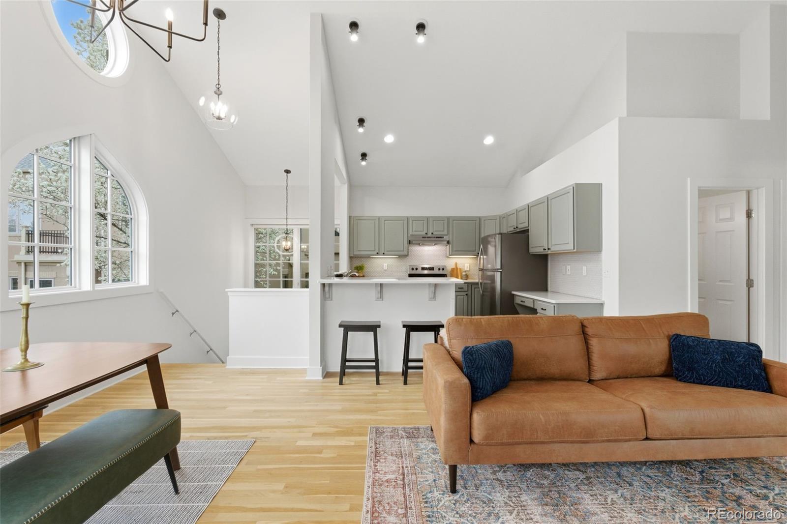 MLS Image #9 for 1380  adams street ,denver, Colorado