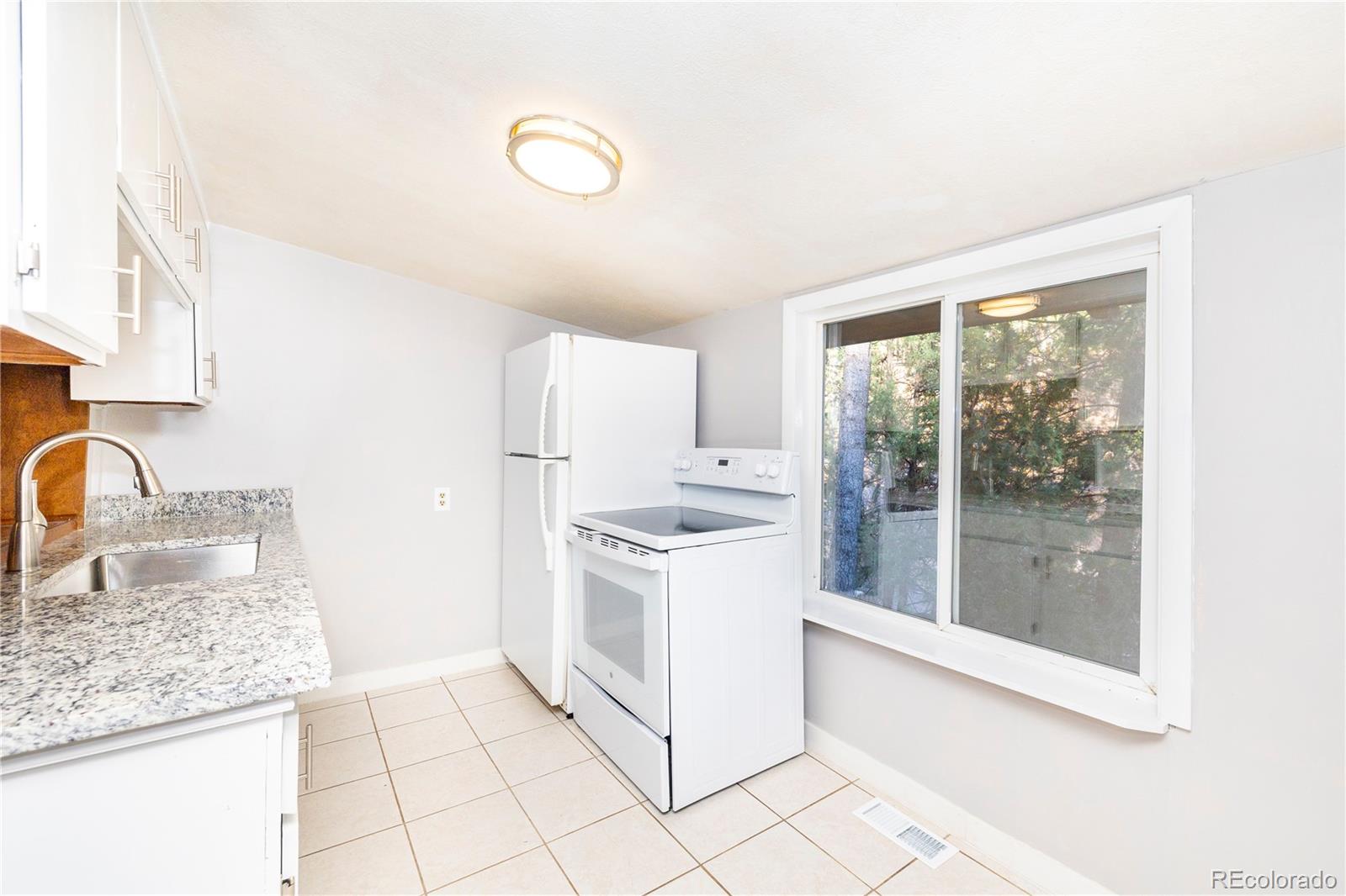 MLS Image #10 for 9079 s murphy gulch road,littleton, Colorado