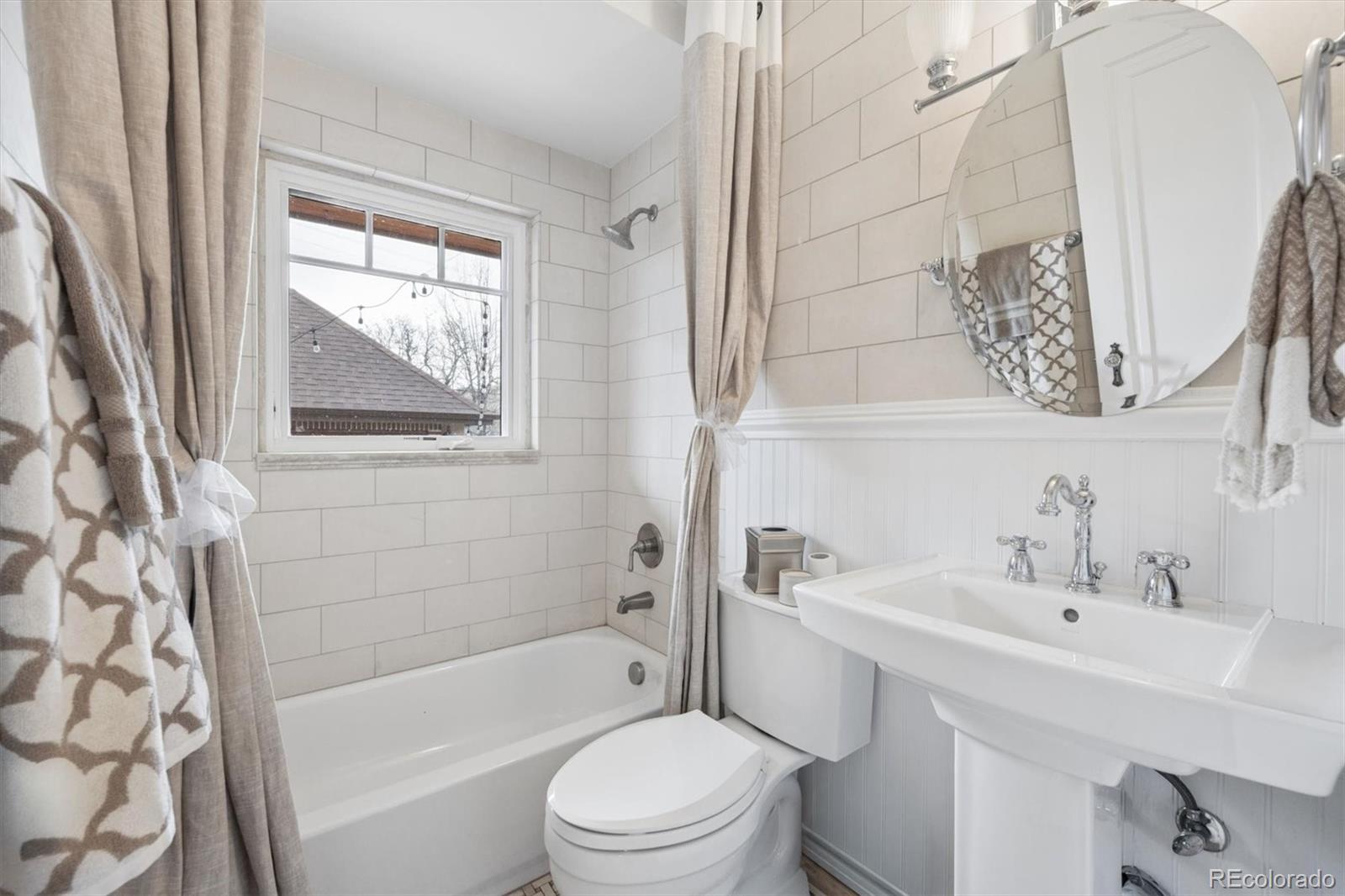 MLS Image #11 for 2700  stuart street,denver, Colorado