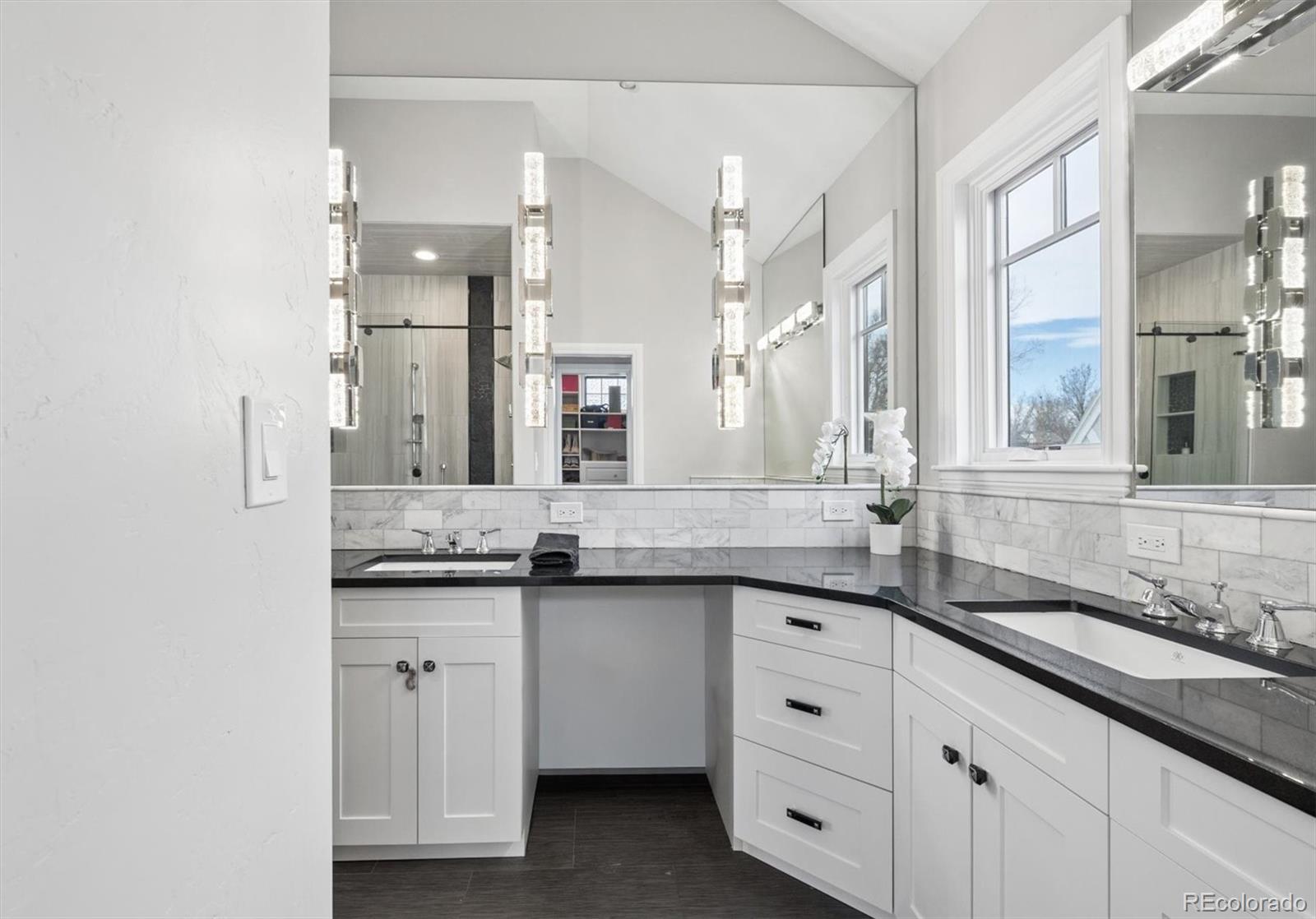 MLS Image #16 for 2700  stuart street,denver, Colorado