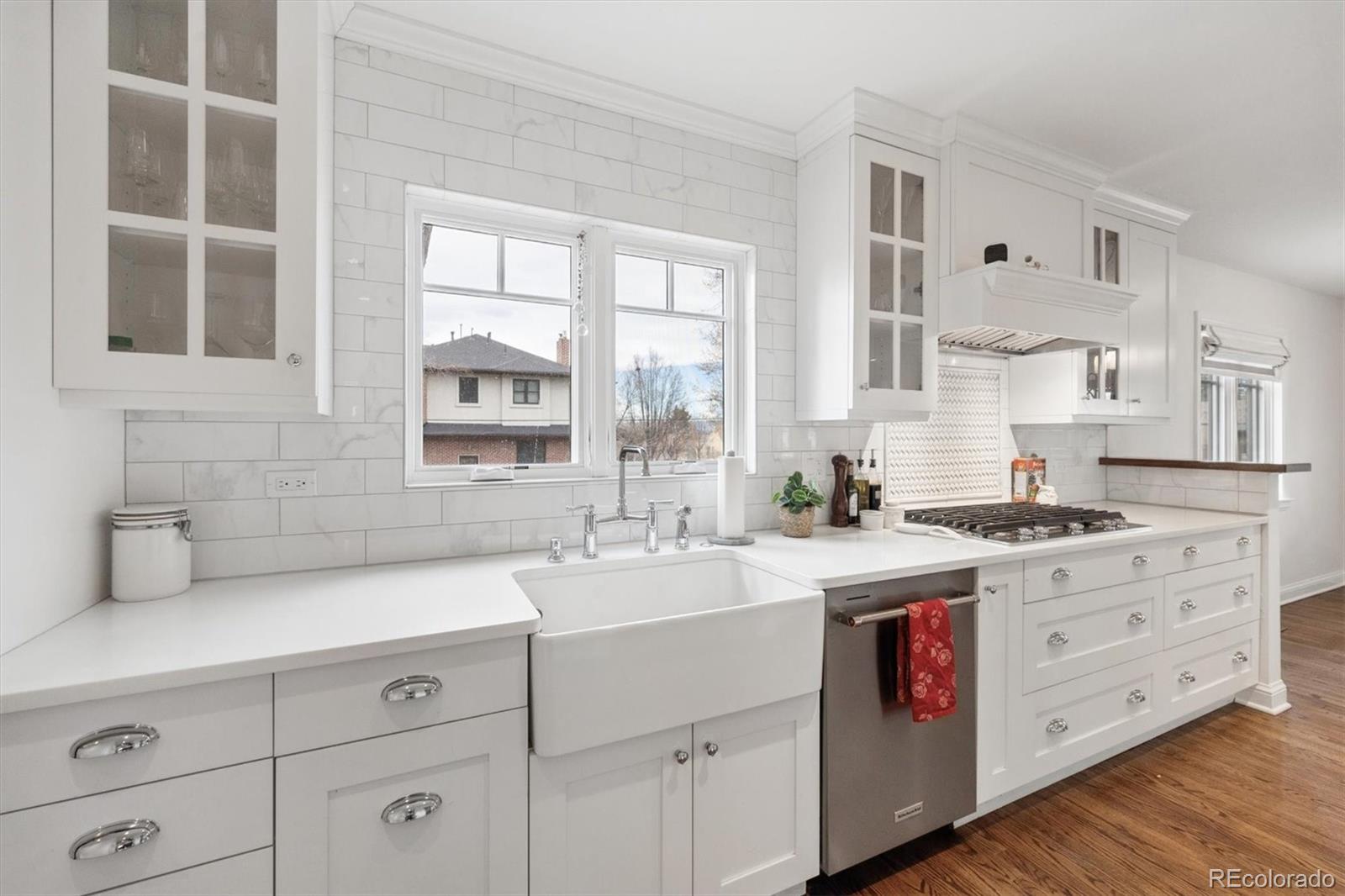 MLS Image #8 for 2700  stuart street,denver, Colorado