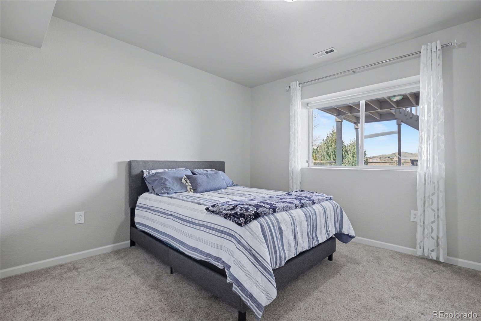 MLS Image #42 for 10952  torreys peak way,peyton, Colorado