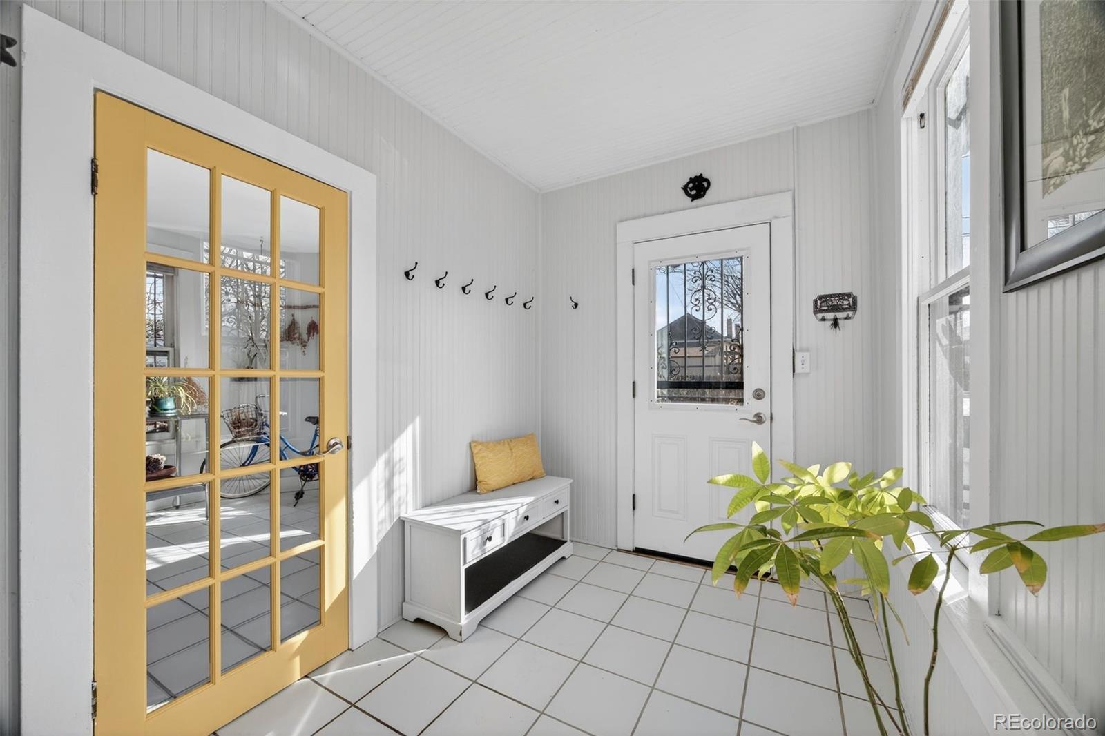 MLS Image #17 for 3020 n york street,denver, Colorado