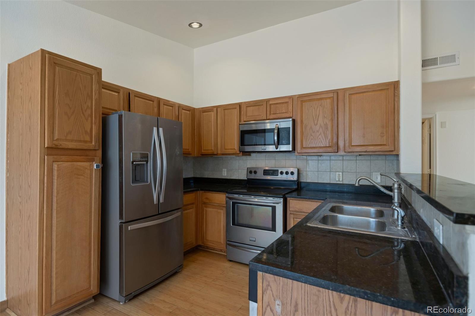 MLS Image #8 for 10091 e carolina drive 202,aurora, Colorado