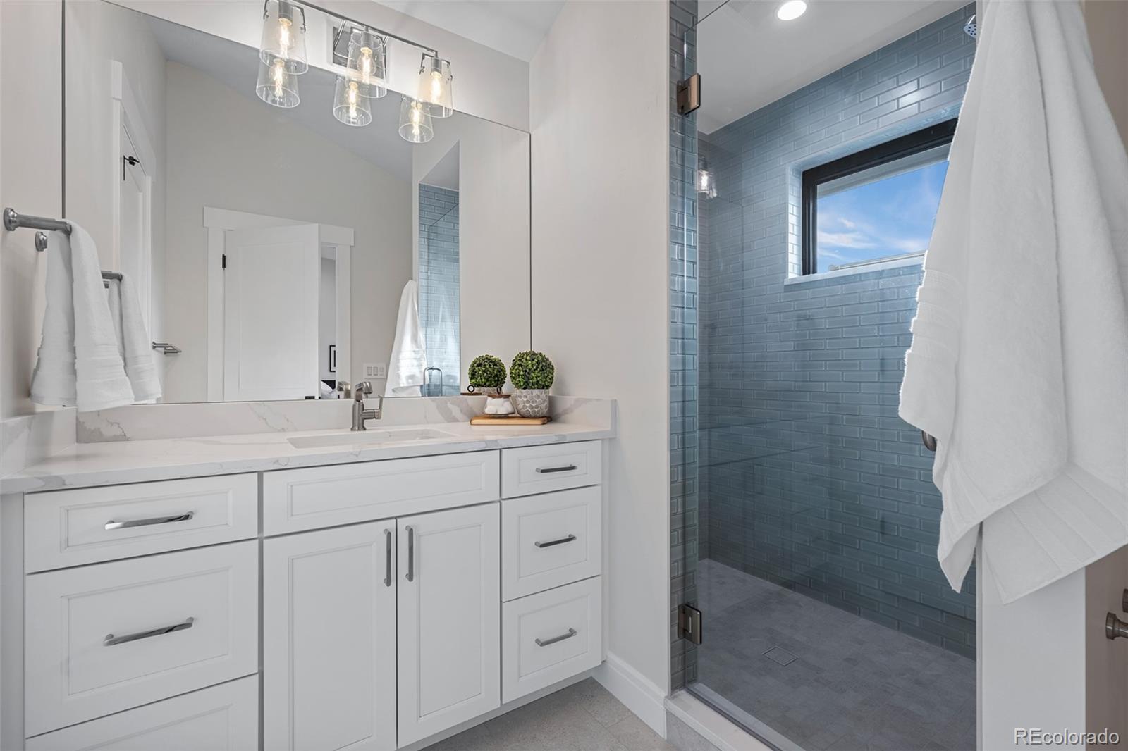 MLS Image #29 for 2851 s dexter way,denver, Colorado