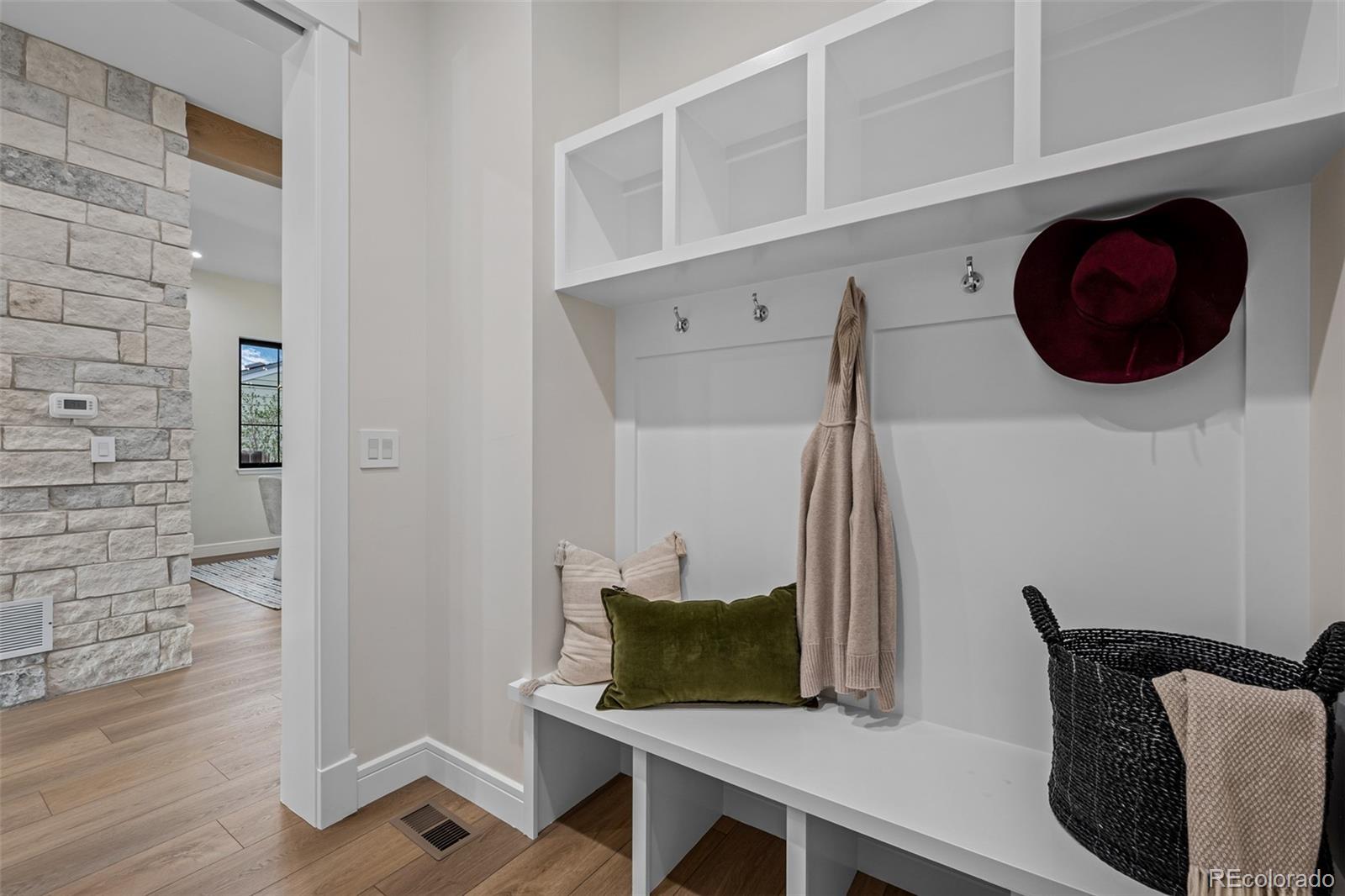 MLS Image #38 for 2851 s dexter way,denver, Colorado