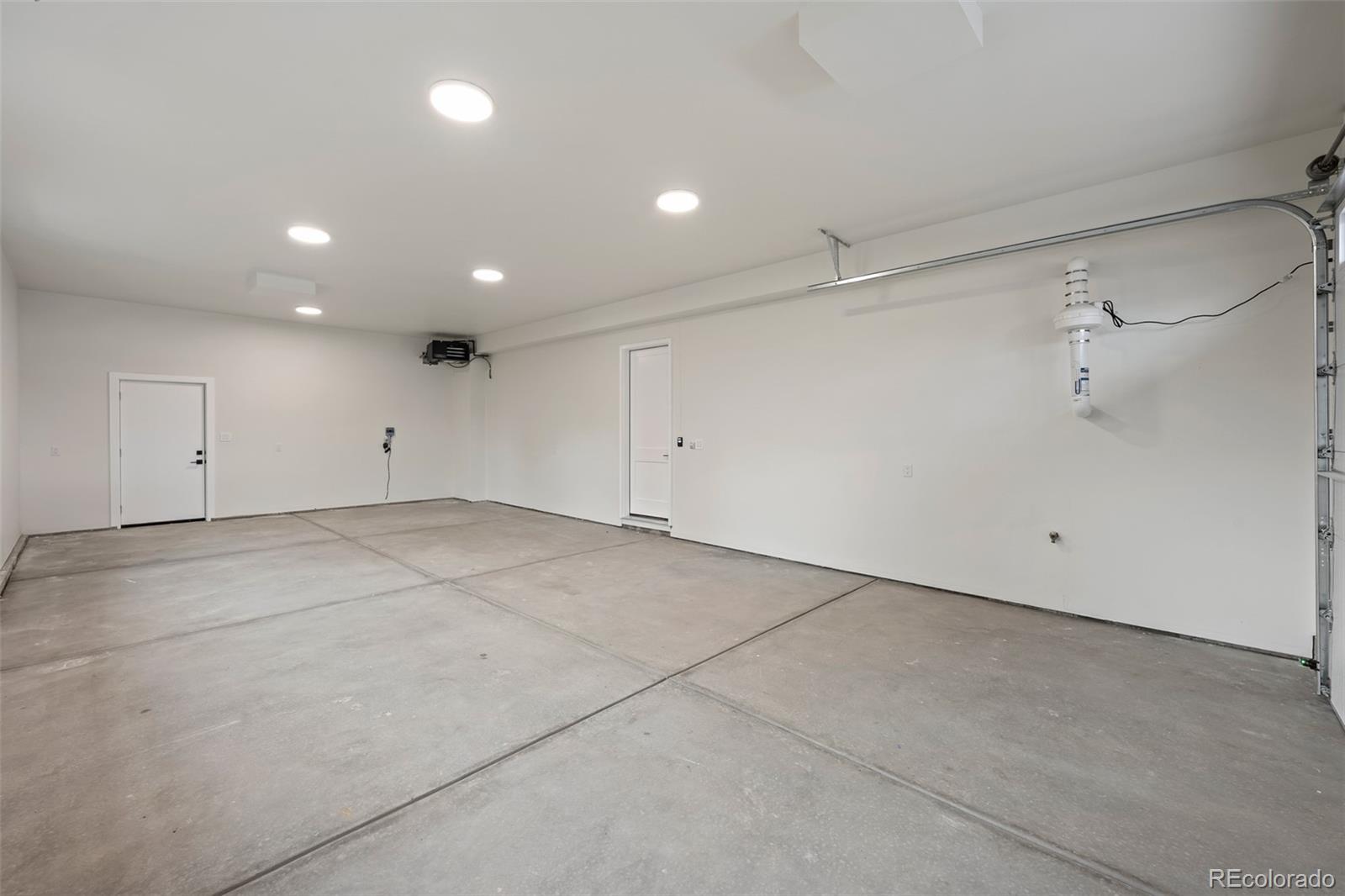 MLS Image #41 for 2851 s dexter way,denver, Colorado