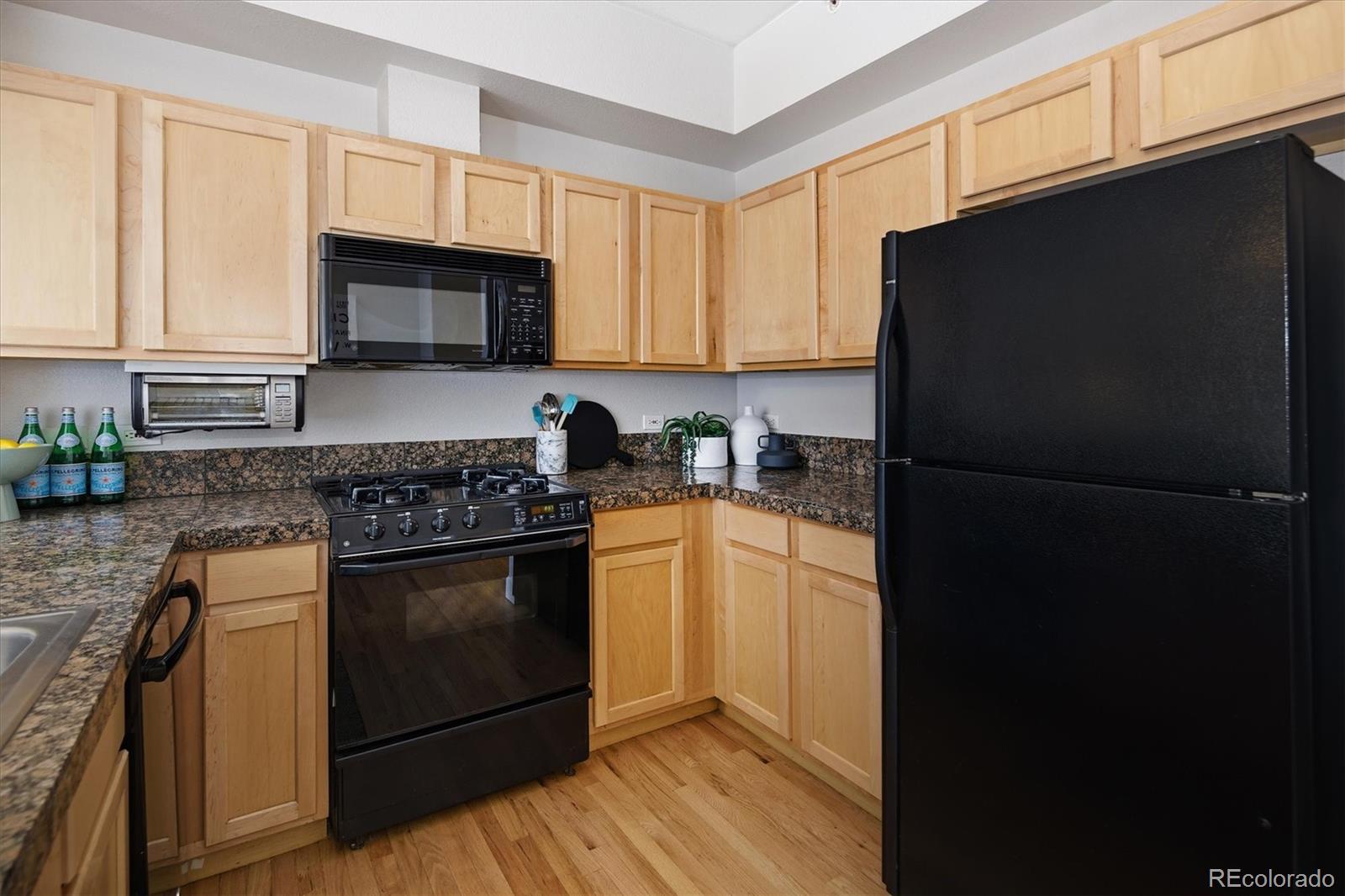MLS Image #14 for 1699 n downing street 108,denver, Colorado