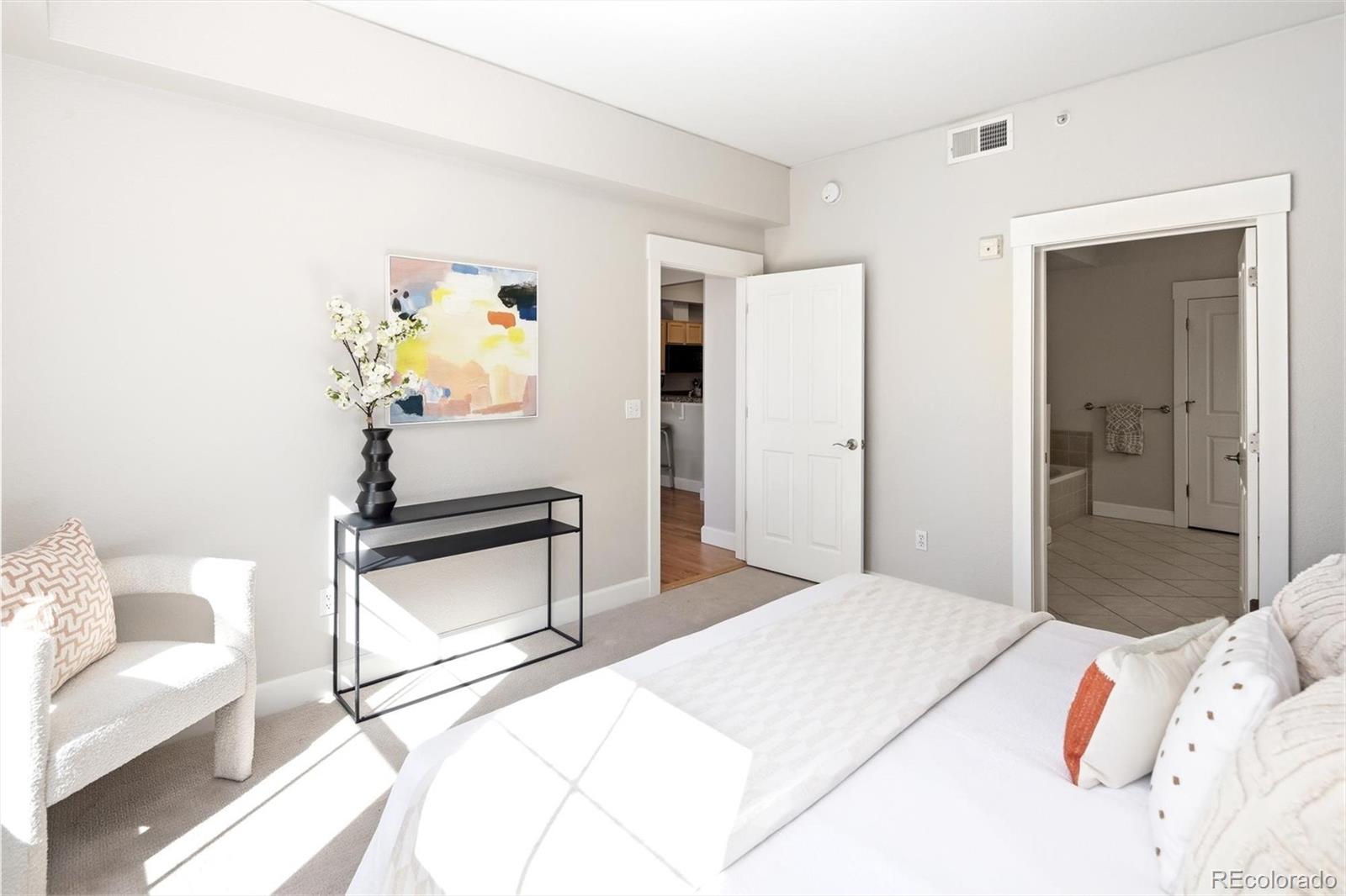 MLS Image #18 for 1699 n downing street 108,denver, Colorado