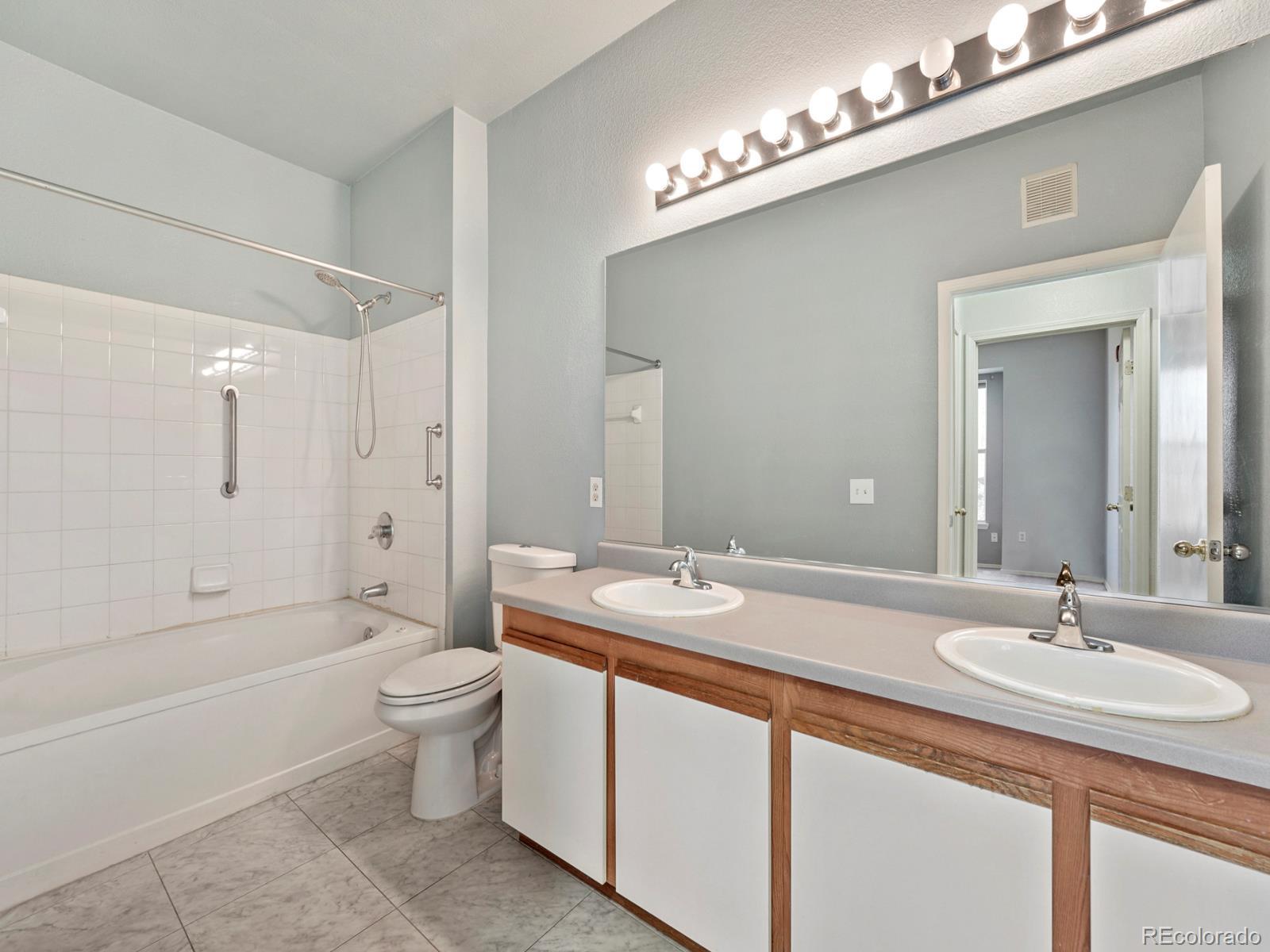 MLS Image #8 for 18919 e warren circle b108,aurora, Colorado