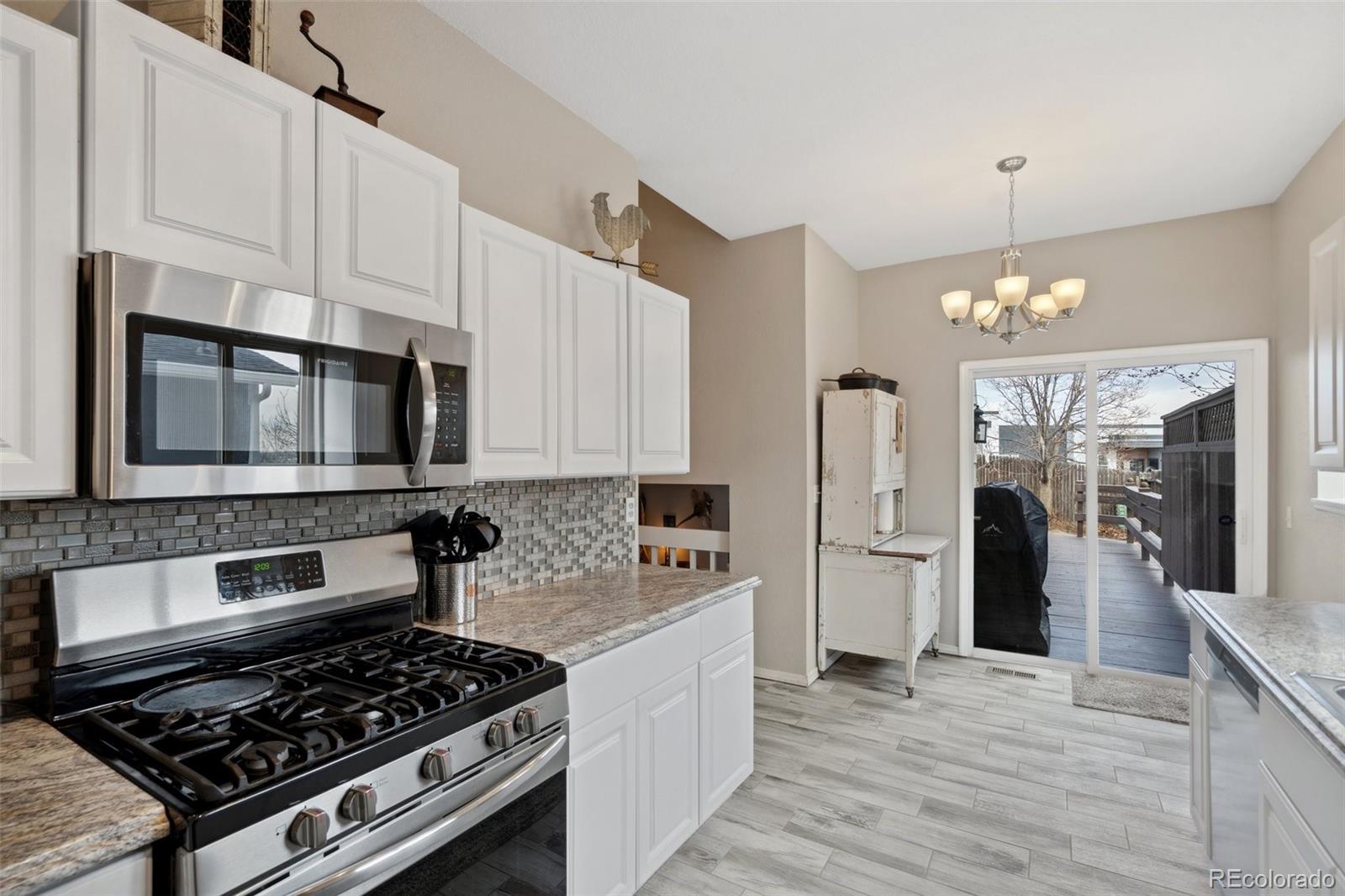 MLS Image #11 for 4260  vicksburg terrace,colorado springs, Colorado