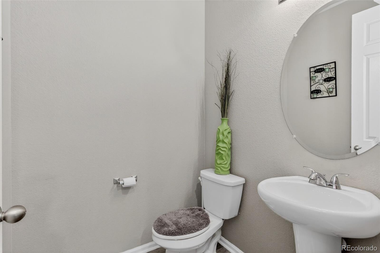MLS Image #10 for 22640 e tufts place,aurora, Colorado