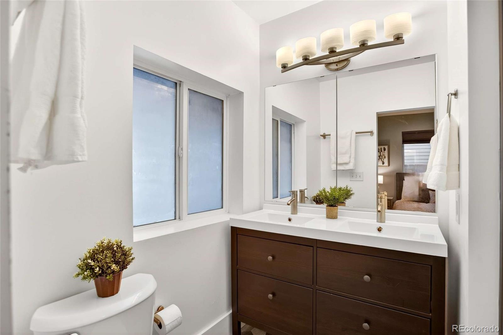 MLS Image #24 for 335  delaware street,denver, Colorado