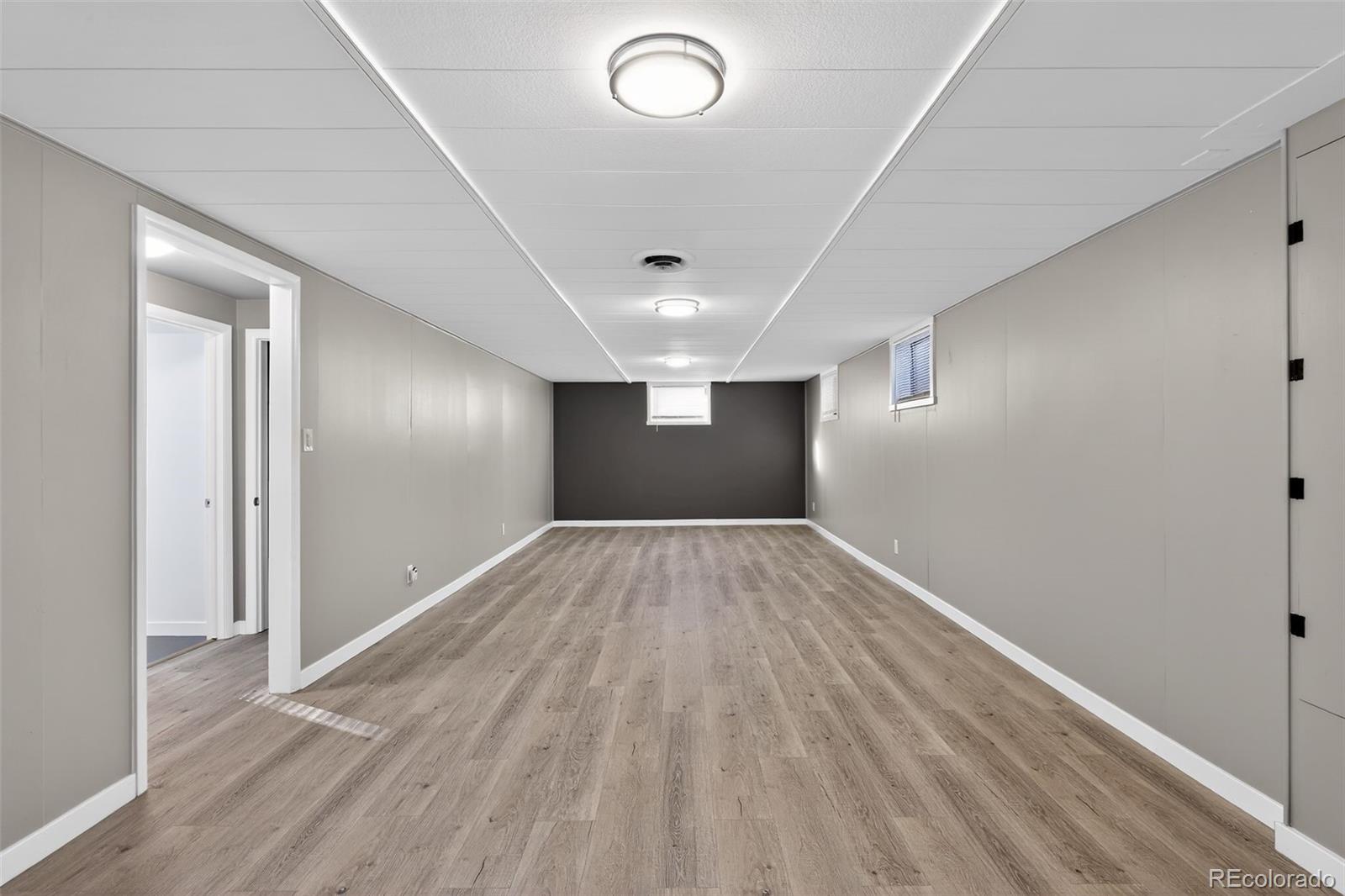 MLS Image #17 for 2902 s meade street,denver, Colorado