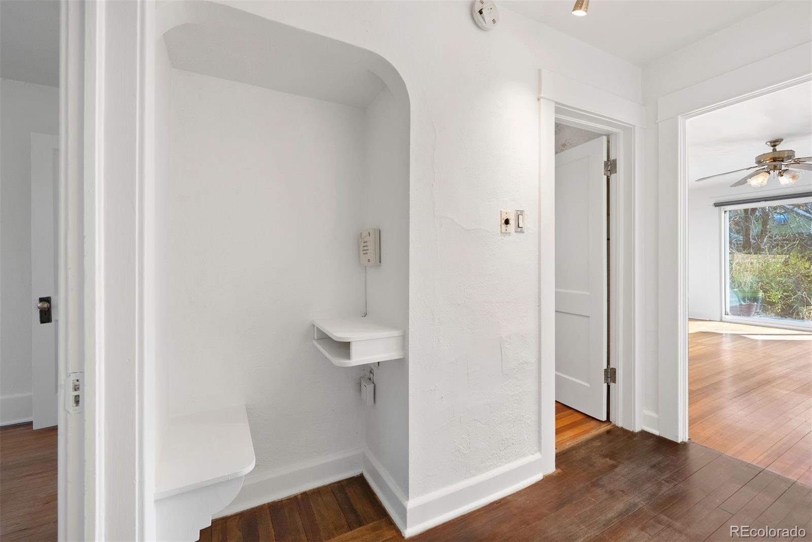 MLS Image #9 for 1780 s emerson street,denver, Colorado