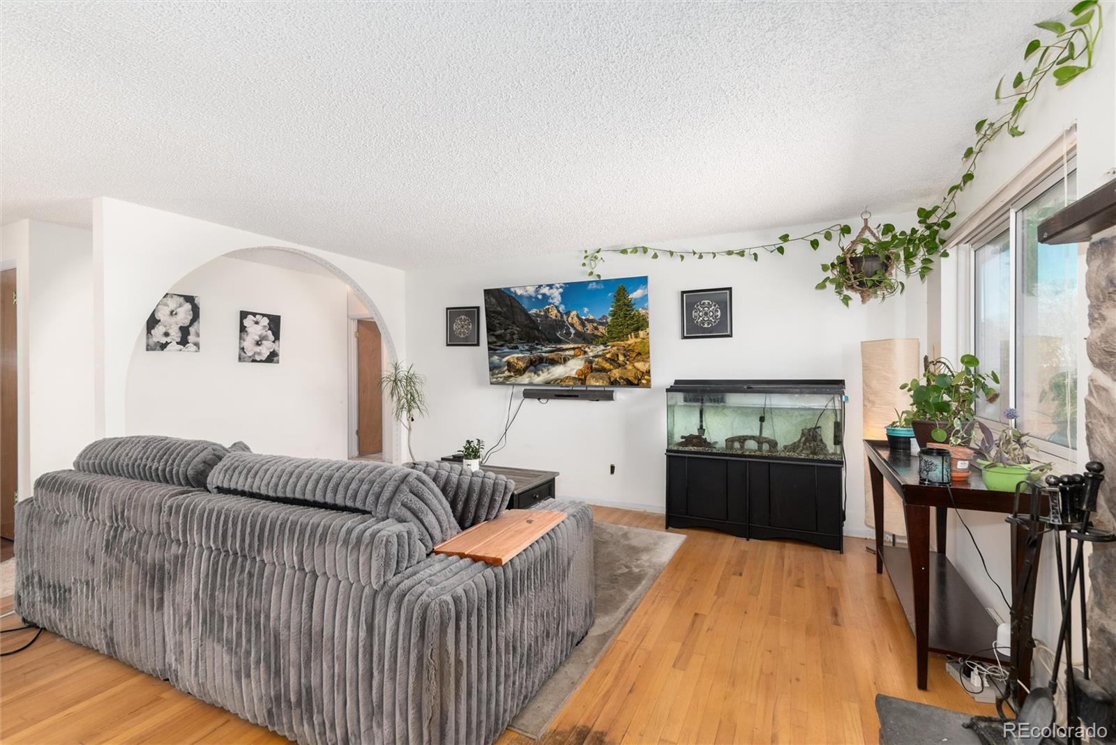 MLS Image #4 for 2945 s teller street,denver, Colorado