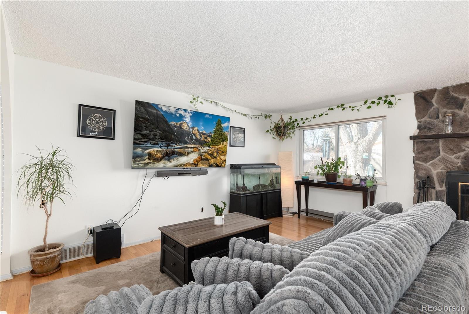 MLS Image #5 for 2945 s teller street,denver, Colorado
