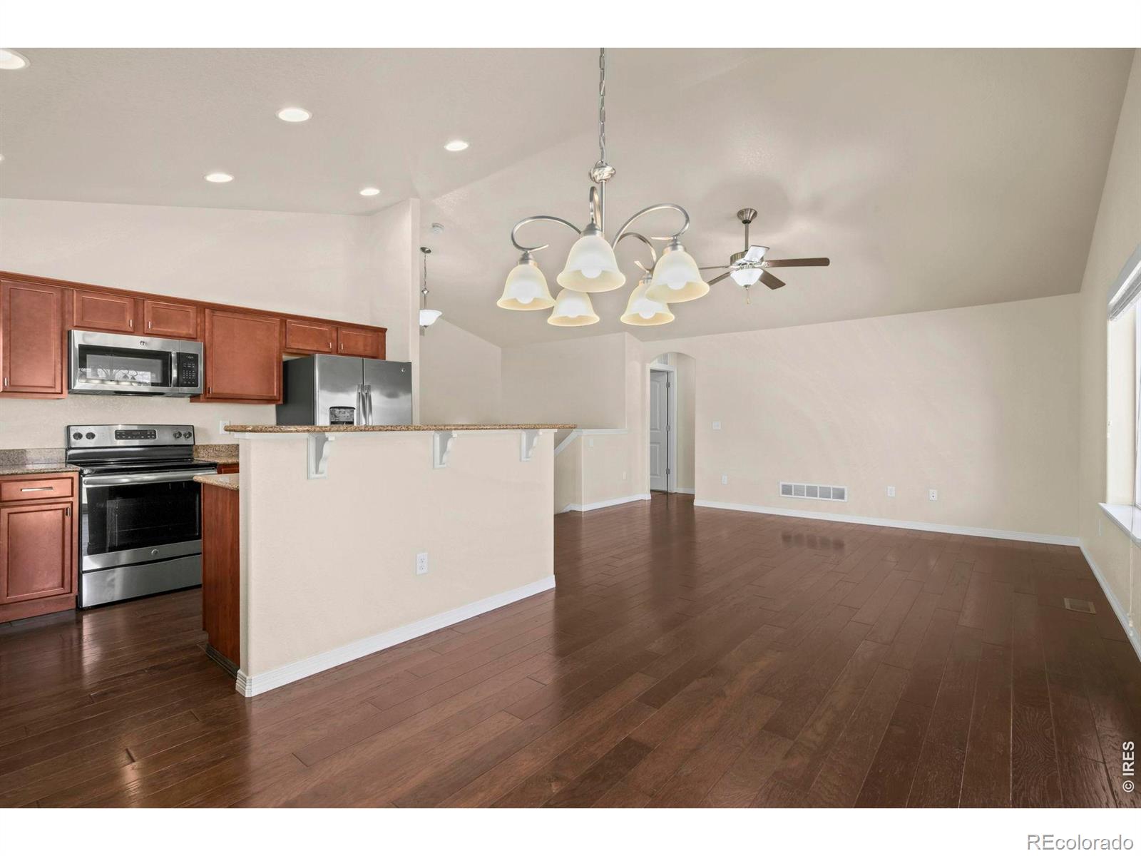 MLS Image #10 for 617  canyonlands street,berthoud, Colorado