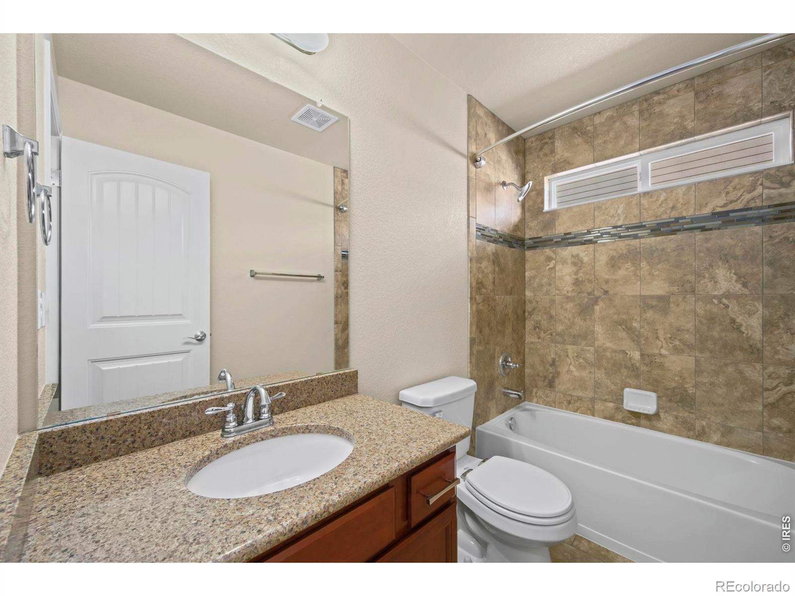 MLS Image #18 for 617  canyonlands street,berthoud, Colorado