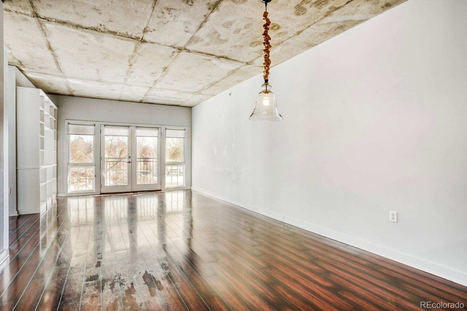 MLS Image #2 for 275 s harrison street,denver, Colorado