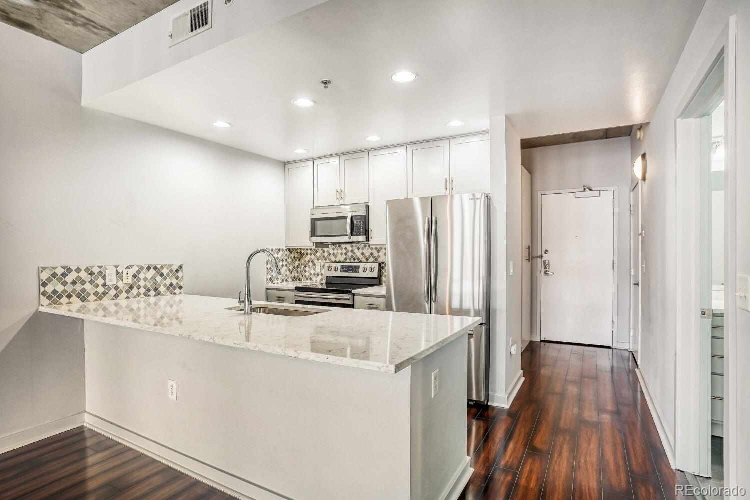 MLS Image #4 for 275 s harrison street,denver, Colorado