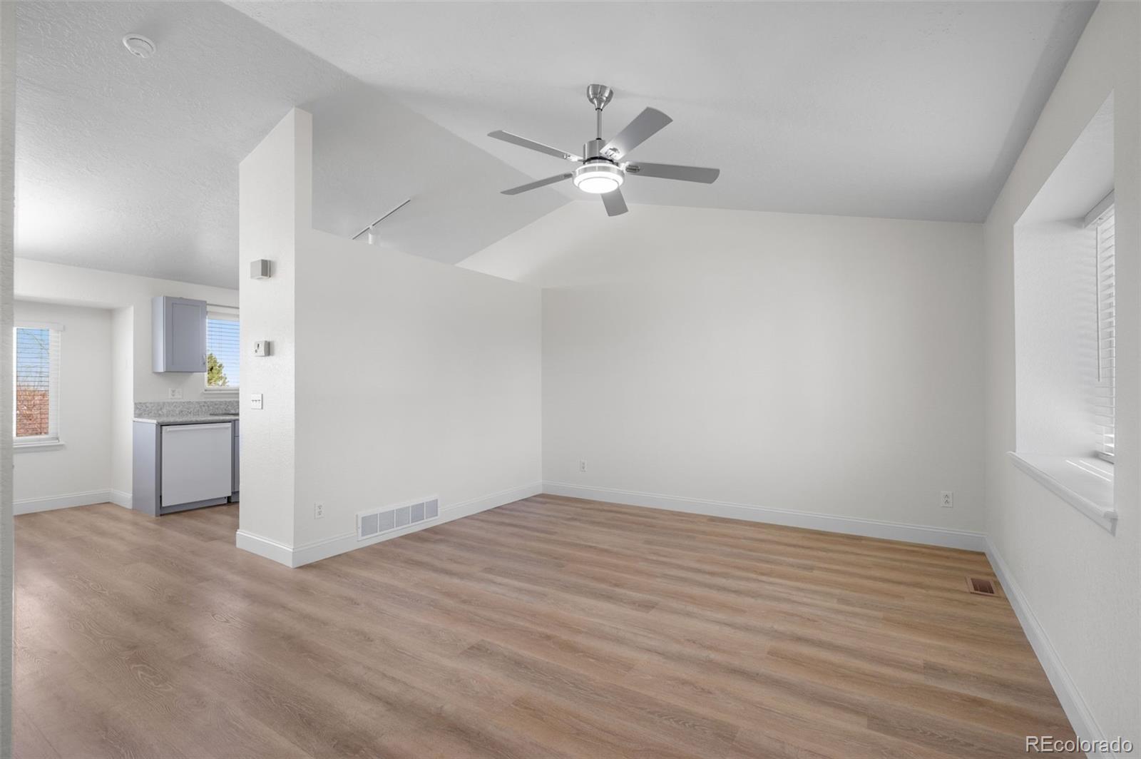 MLS Image #4 for 4542 s gibraltar street,centennial, Colorado
