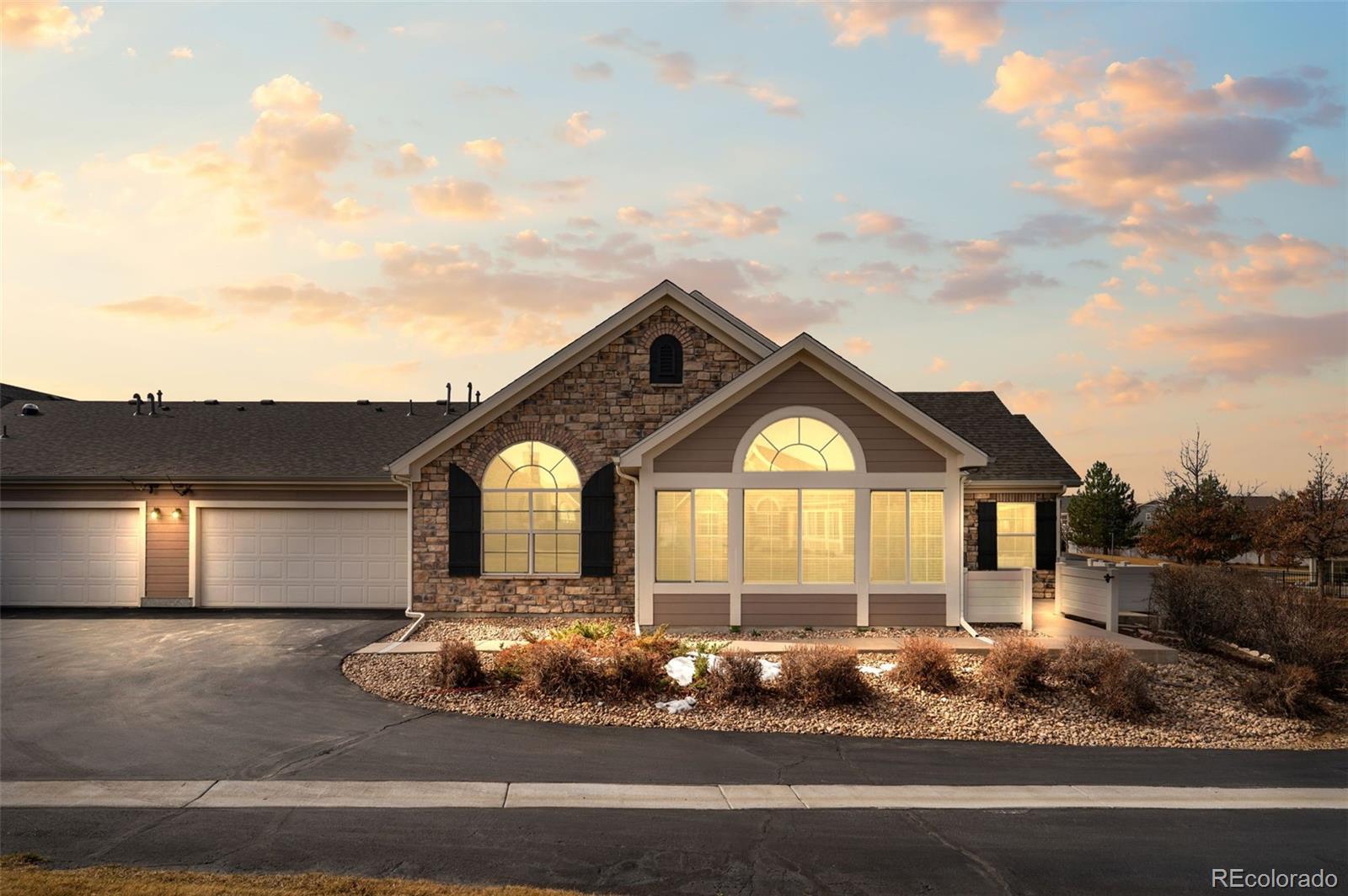 MLS Image #1 for 1995 s espana court c,aurora, Colorado